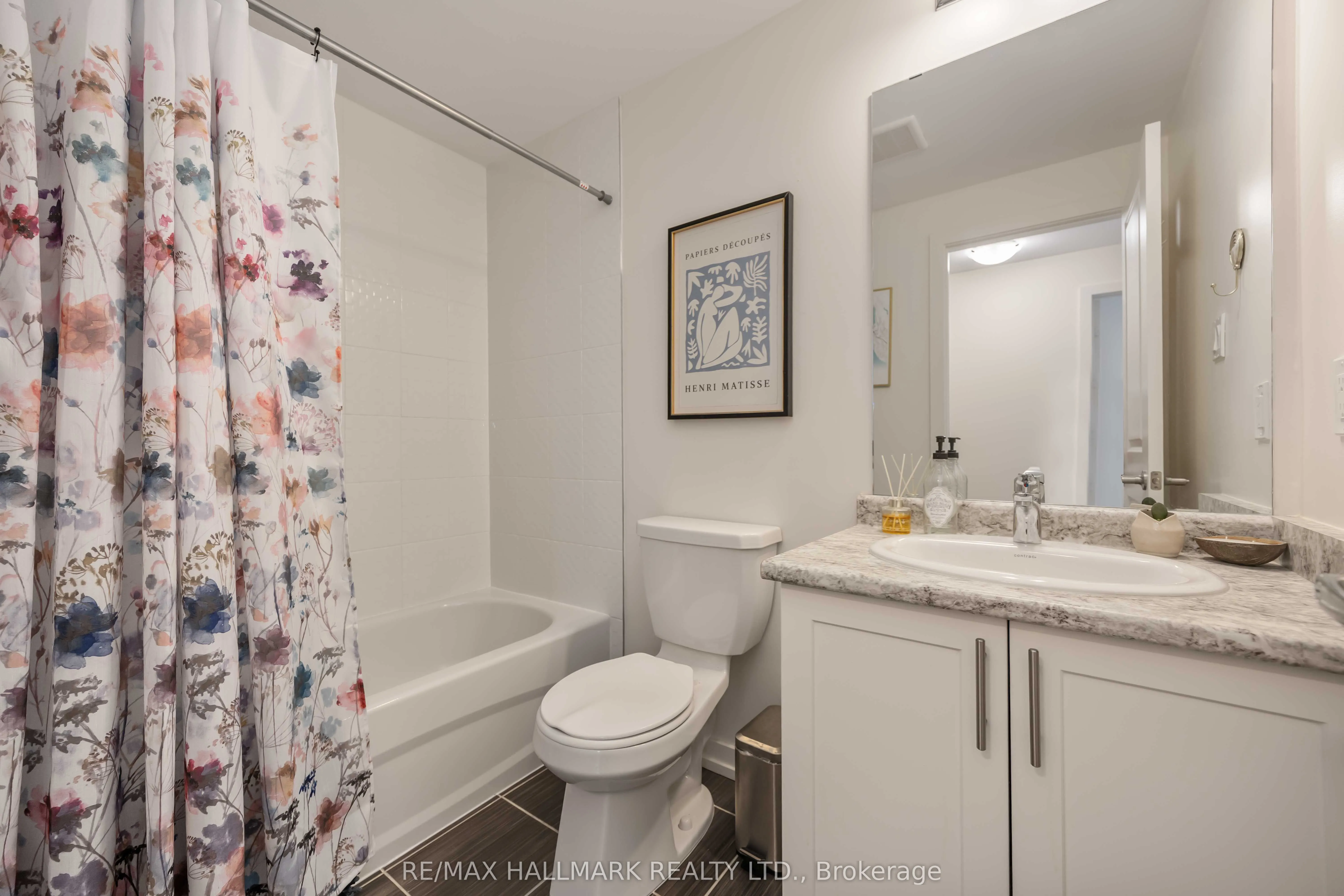 18 Whitaker Way, #244