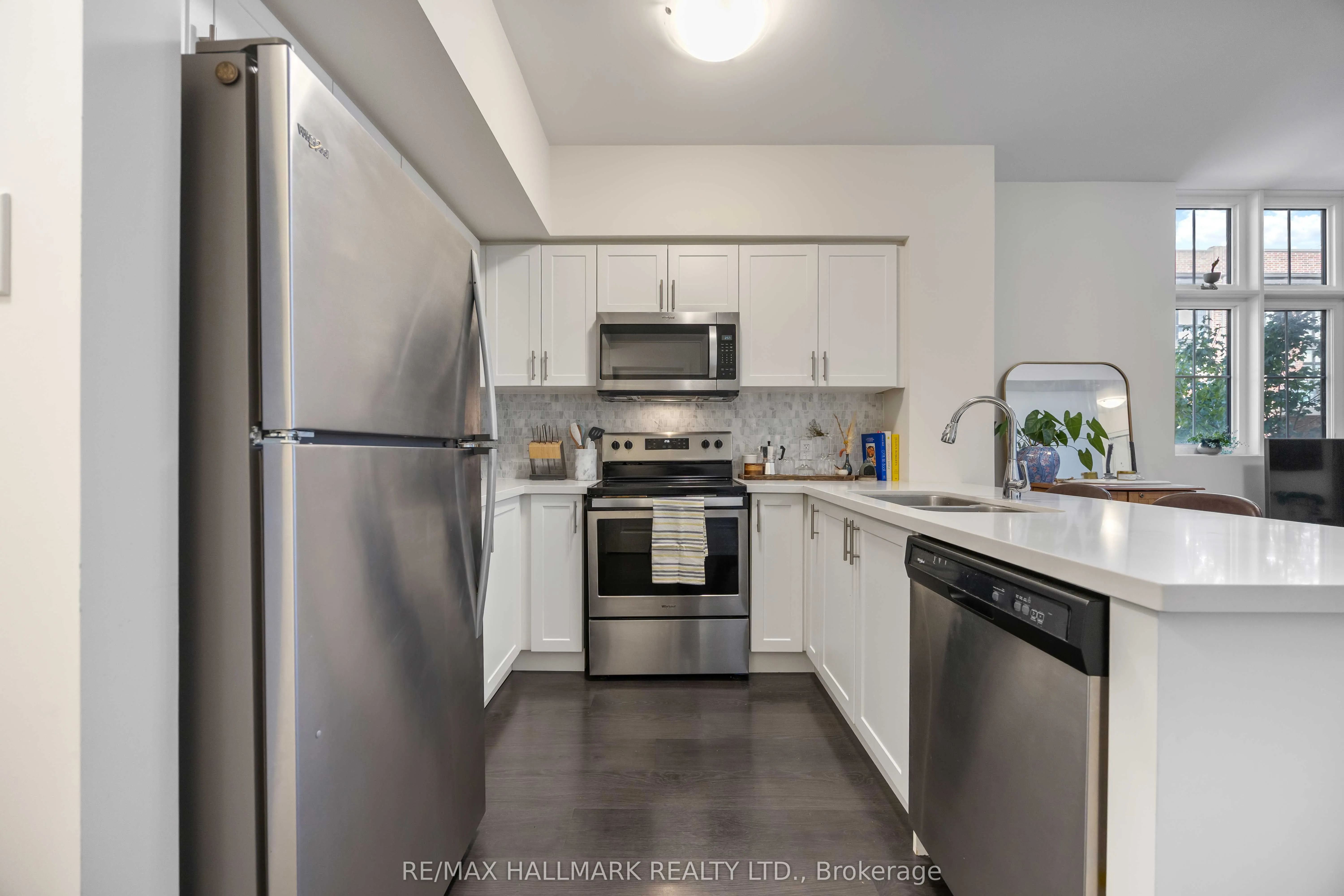 18 Whitaker Way, #244