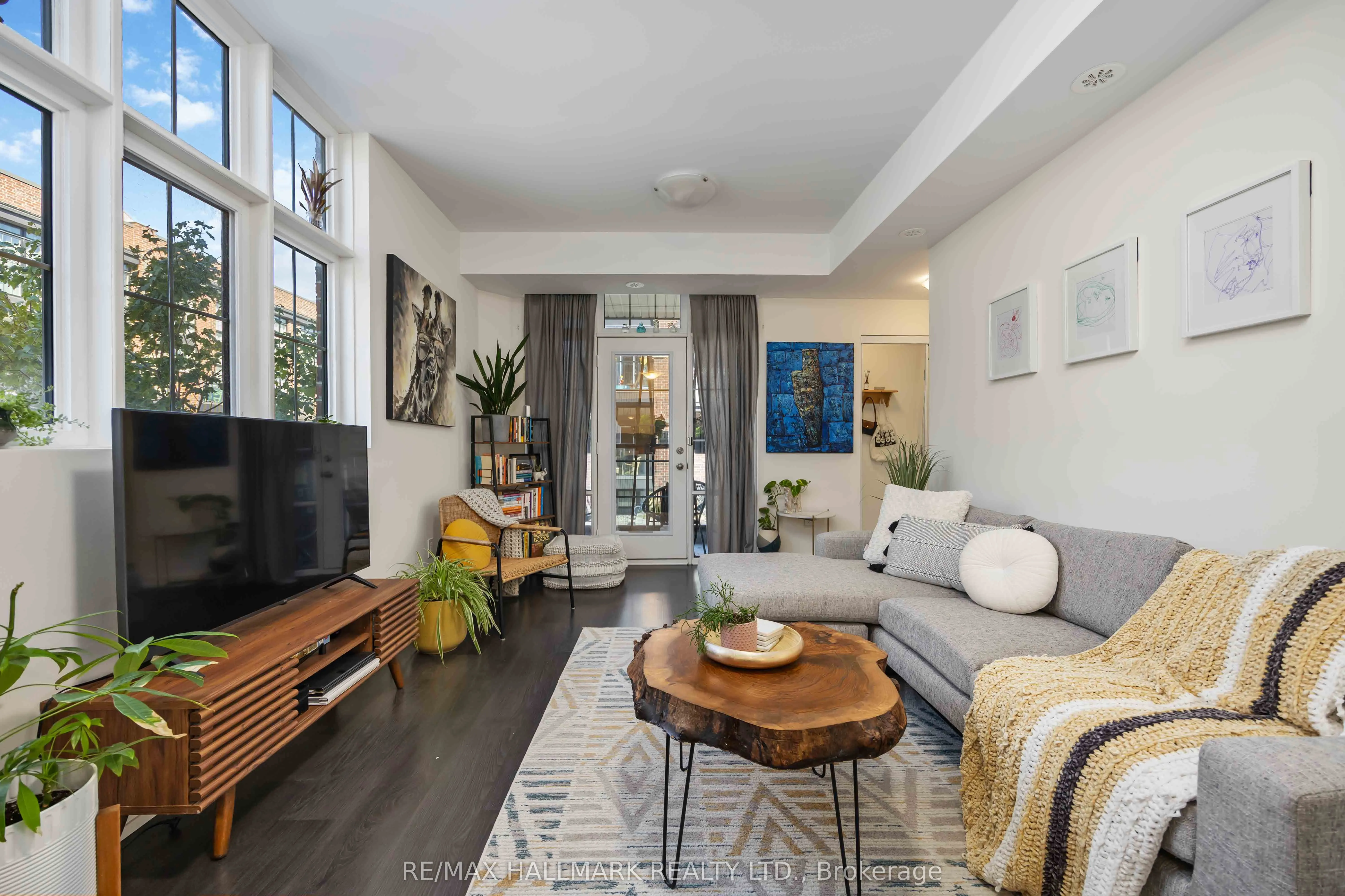 18 Whitaker Way, #244