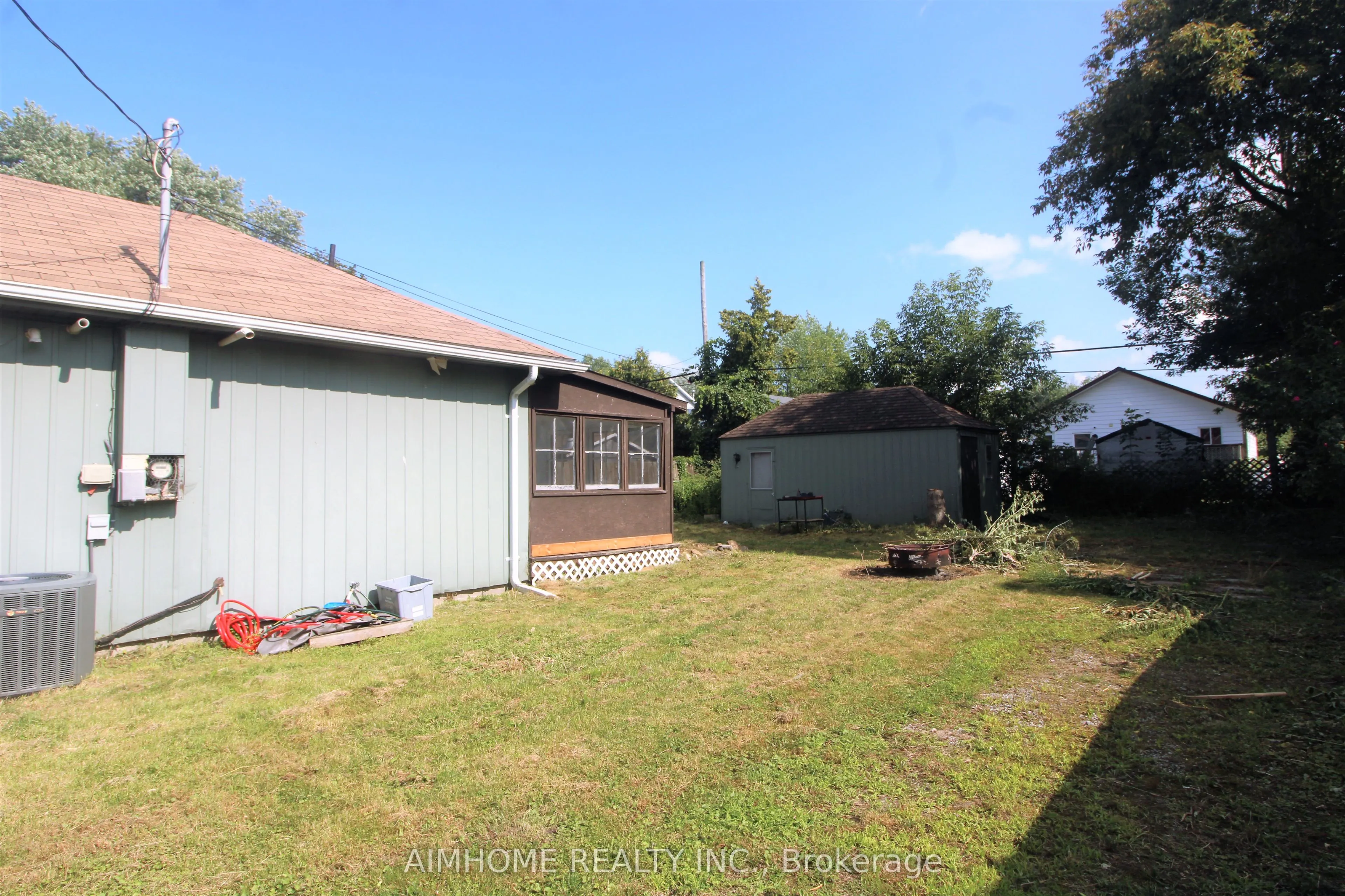 283 Woodycrest Avenue