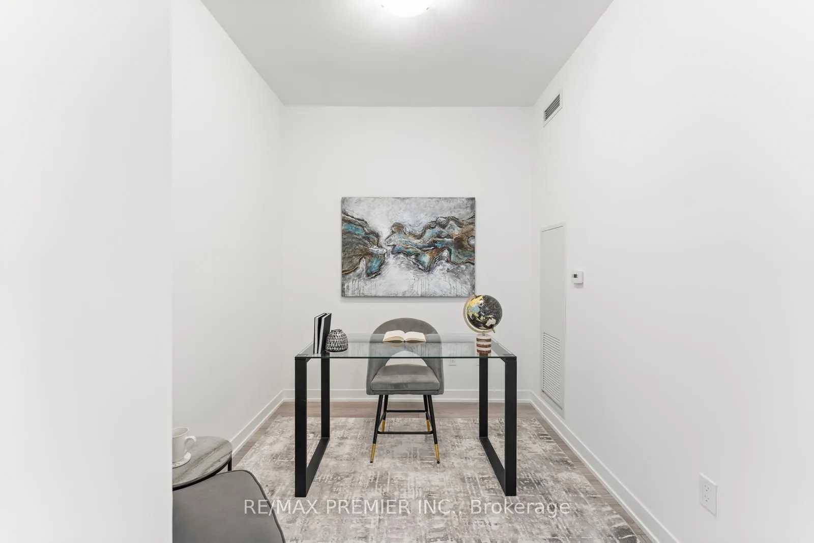 10 Abeja Street, #1412