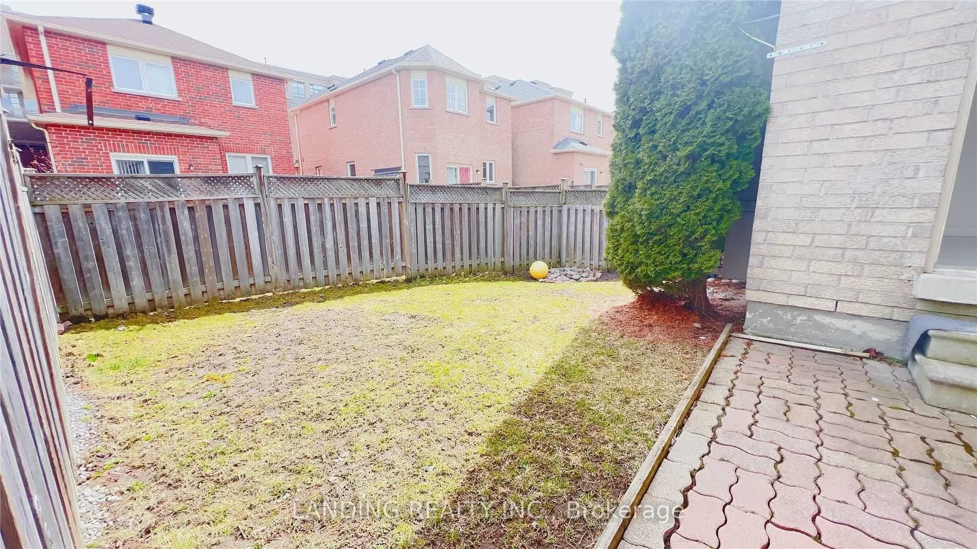 35 Briarcrest Drive