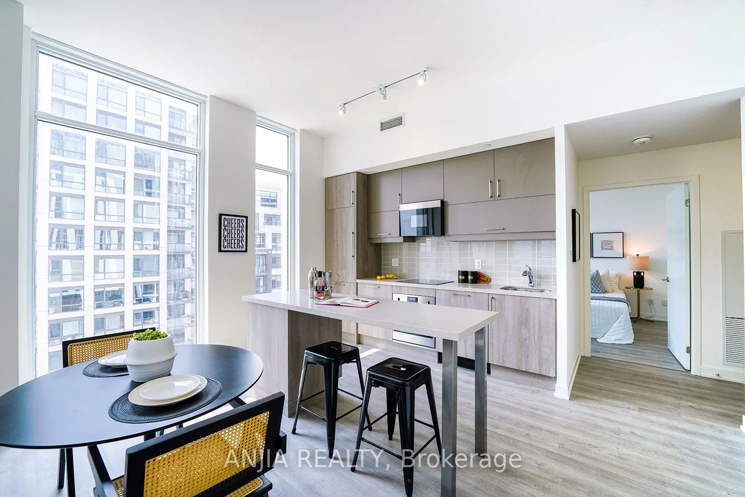 8119 Birchmount Road, #1019