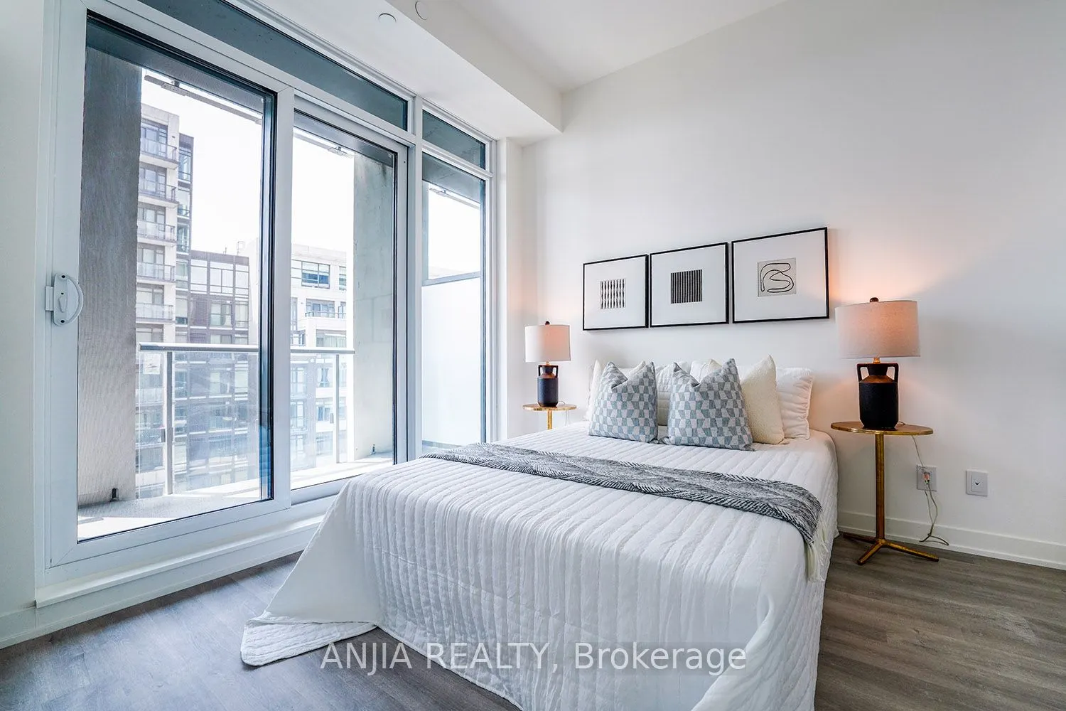 8119 Birchmount Road, #1019