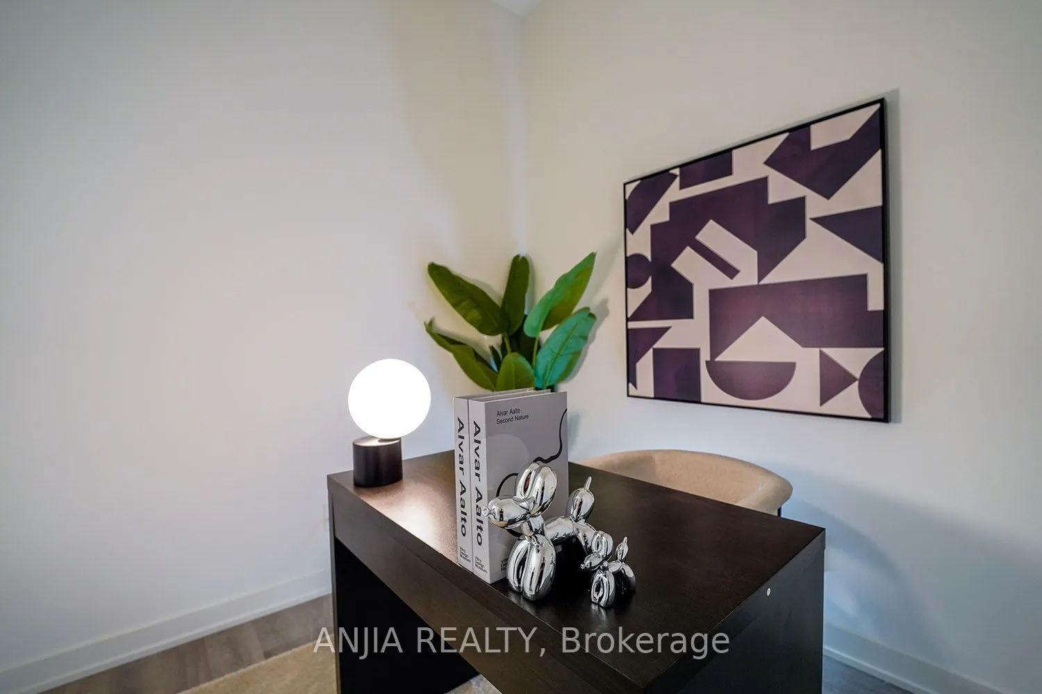 8119 Birchmount Road, #1019