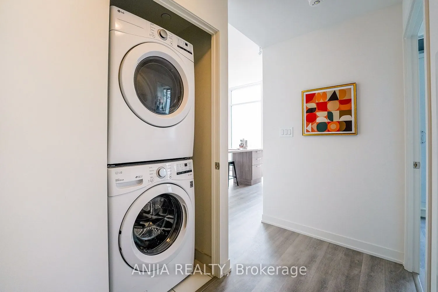 8119 Birchmount Road, #1019