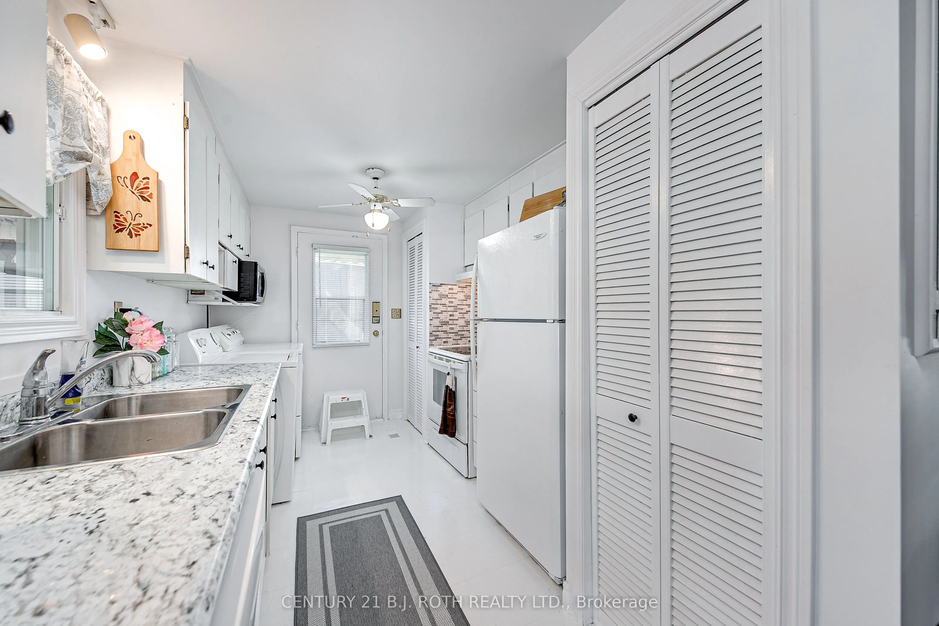 112 Linden Lane