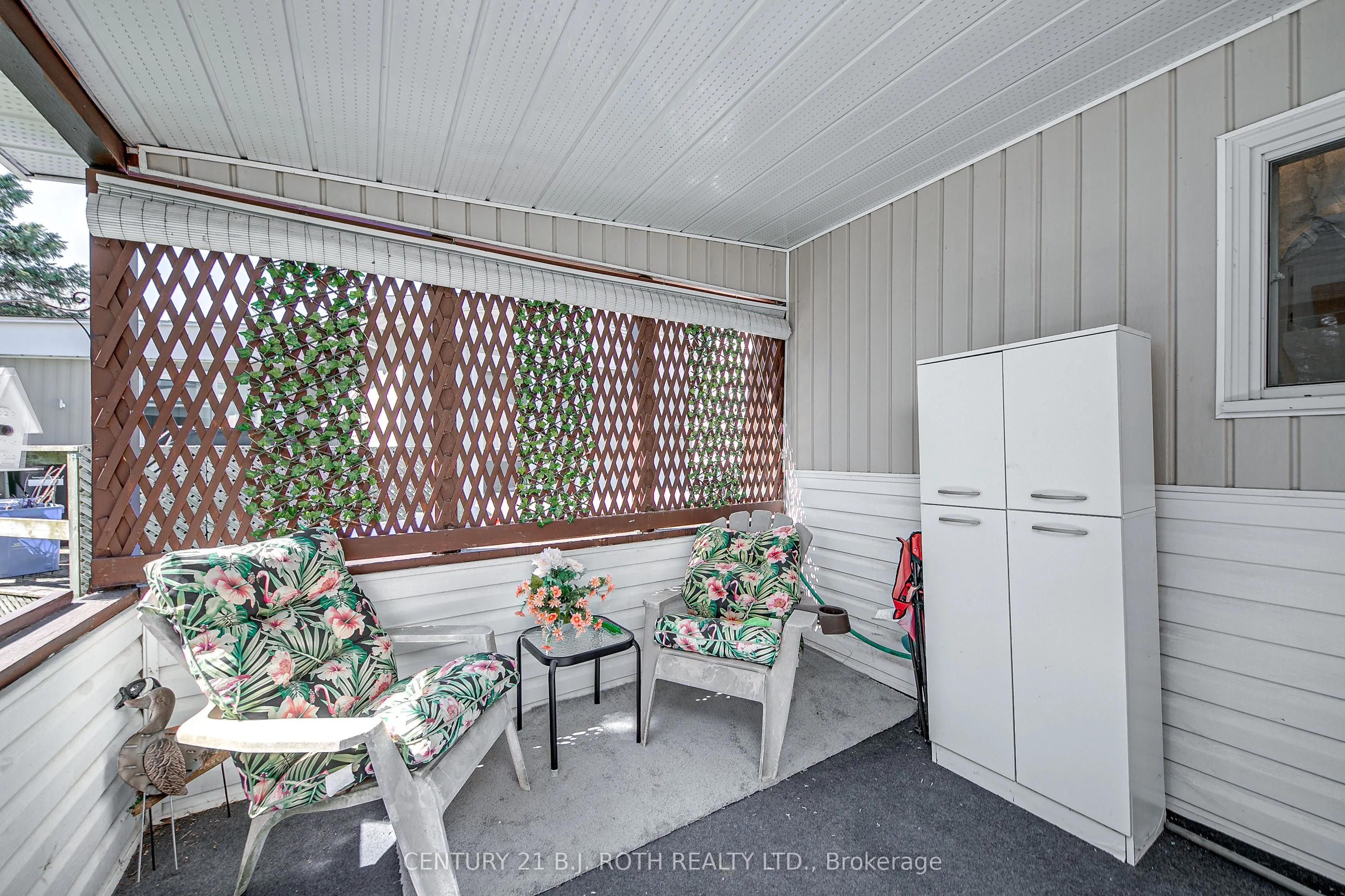 112 Linden Lane