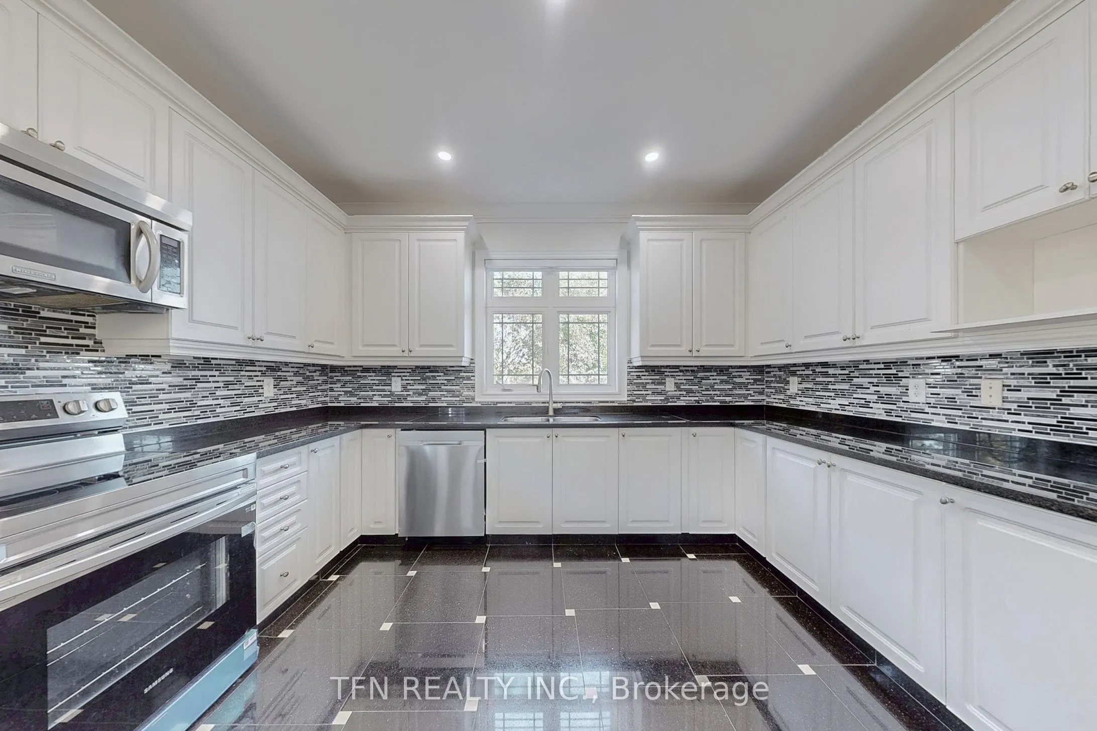 120 Valley Vista Drive
