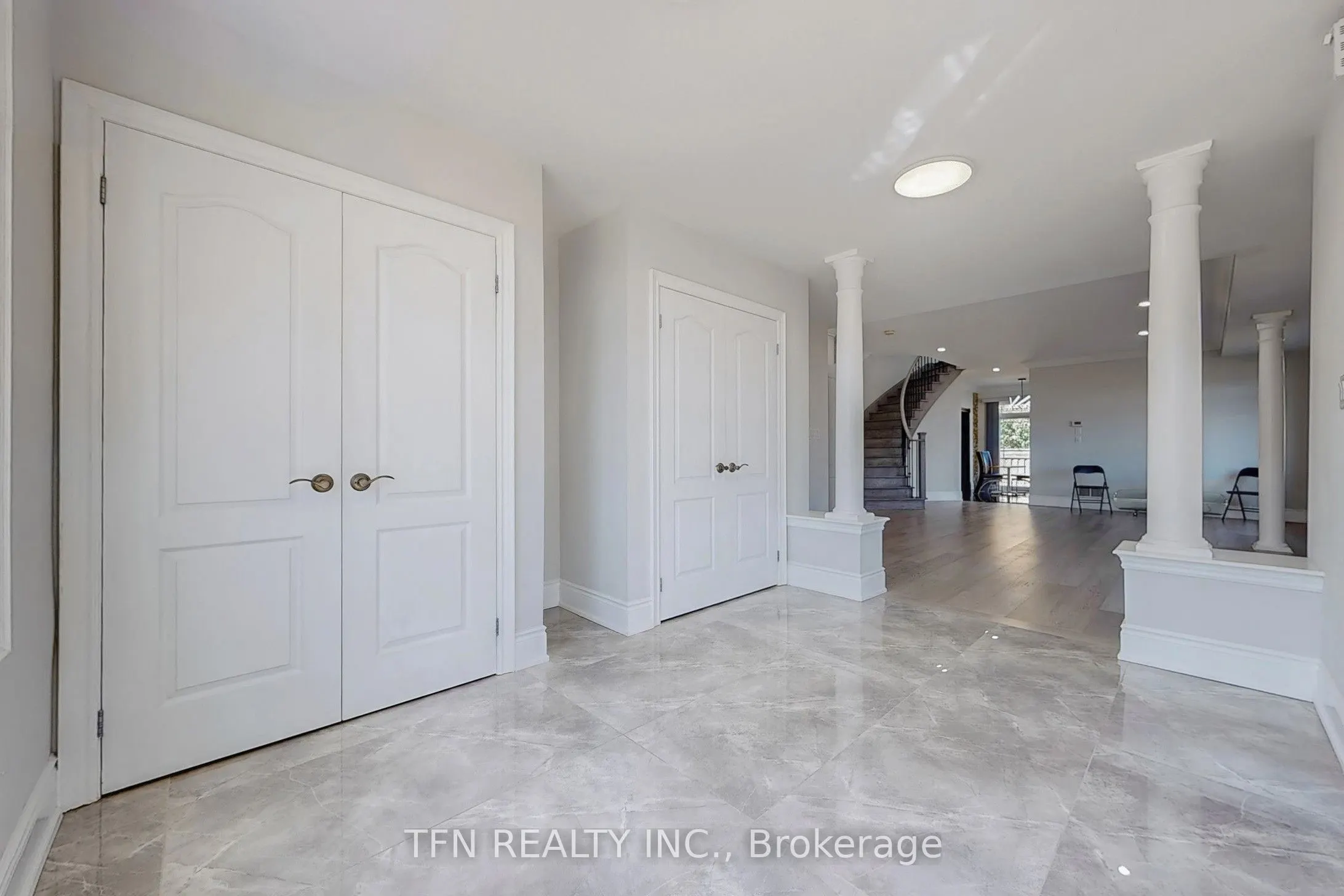 120 Valley Vista Drive