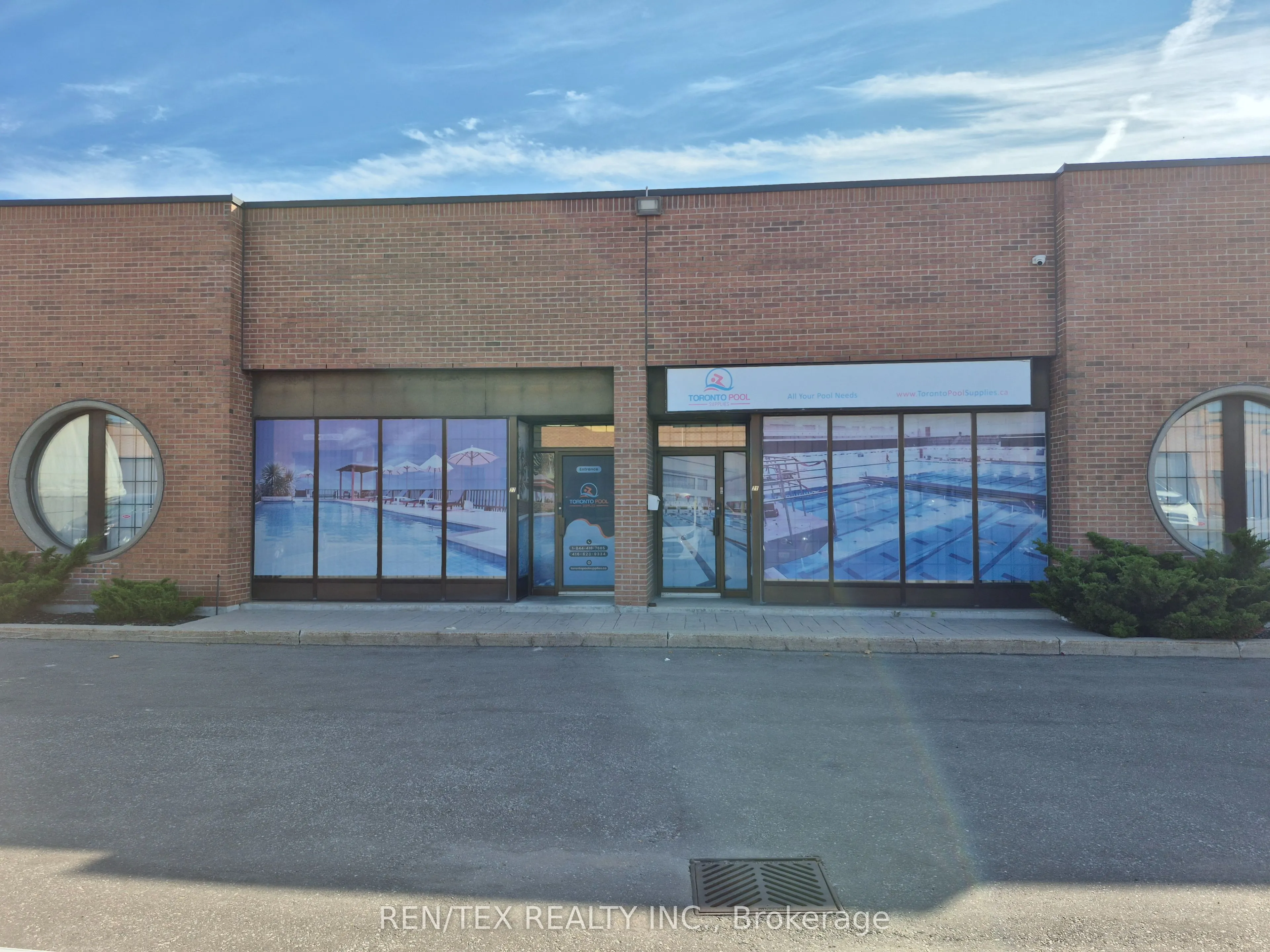 3280 Steeles Avenue W, #21-22