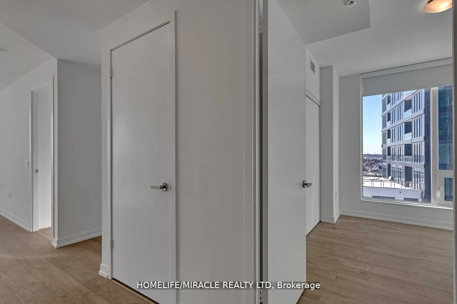 8868 Yonge Street, #821E