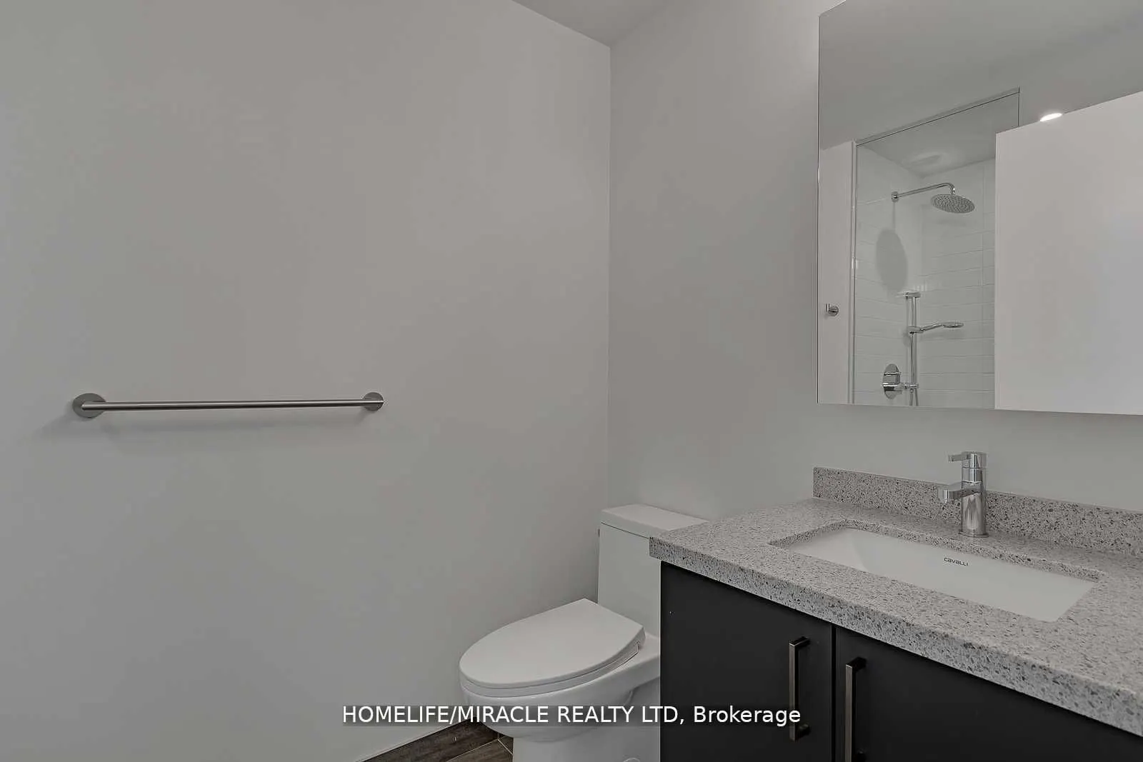 8868 Yonge Street, #821E