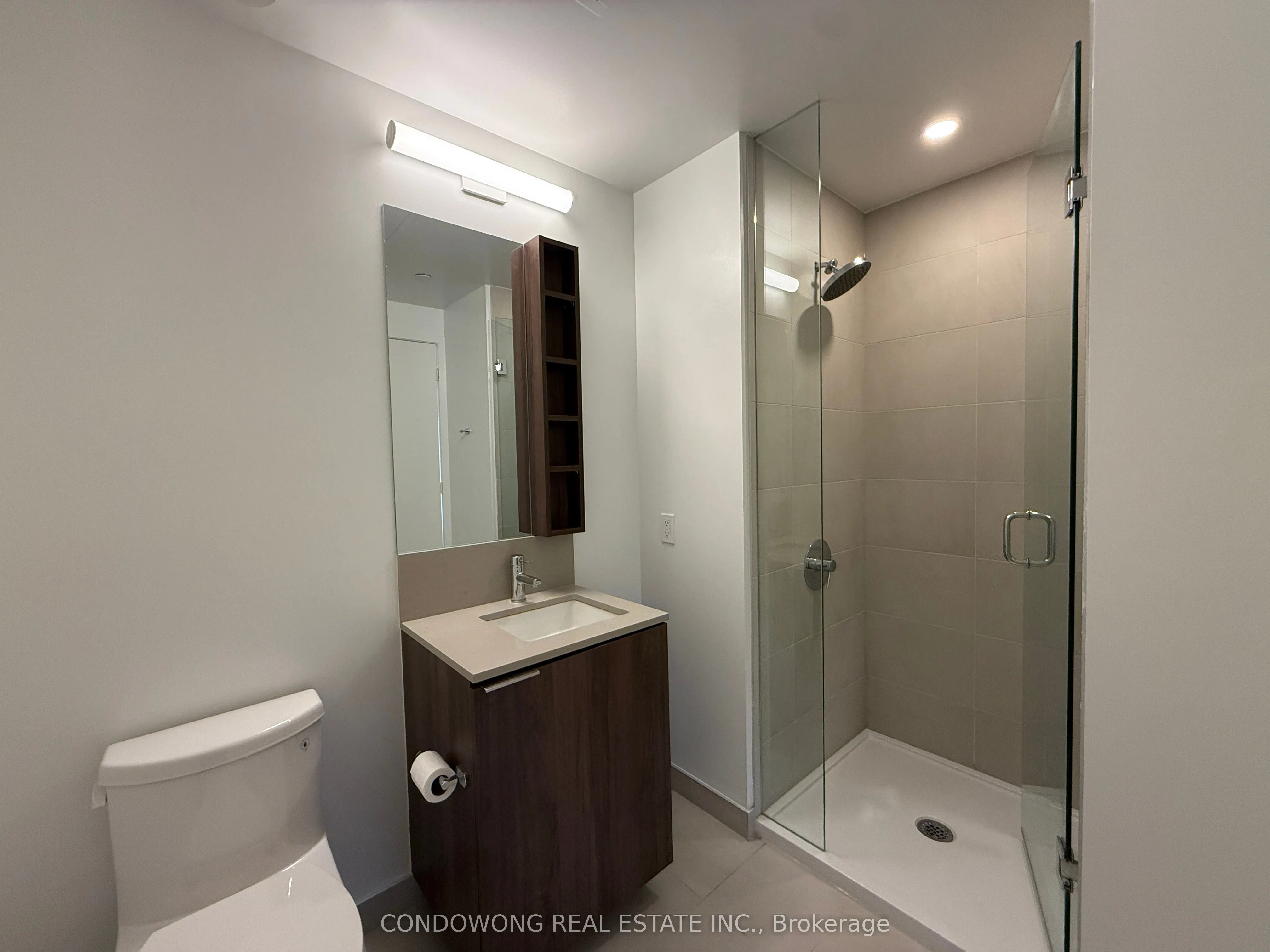 1000 Portage Parkway, #2506