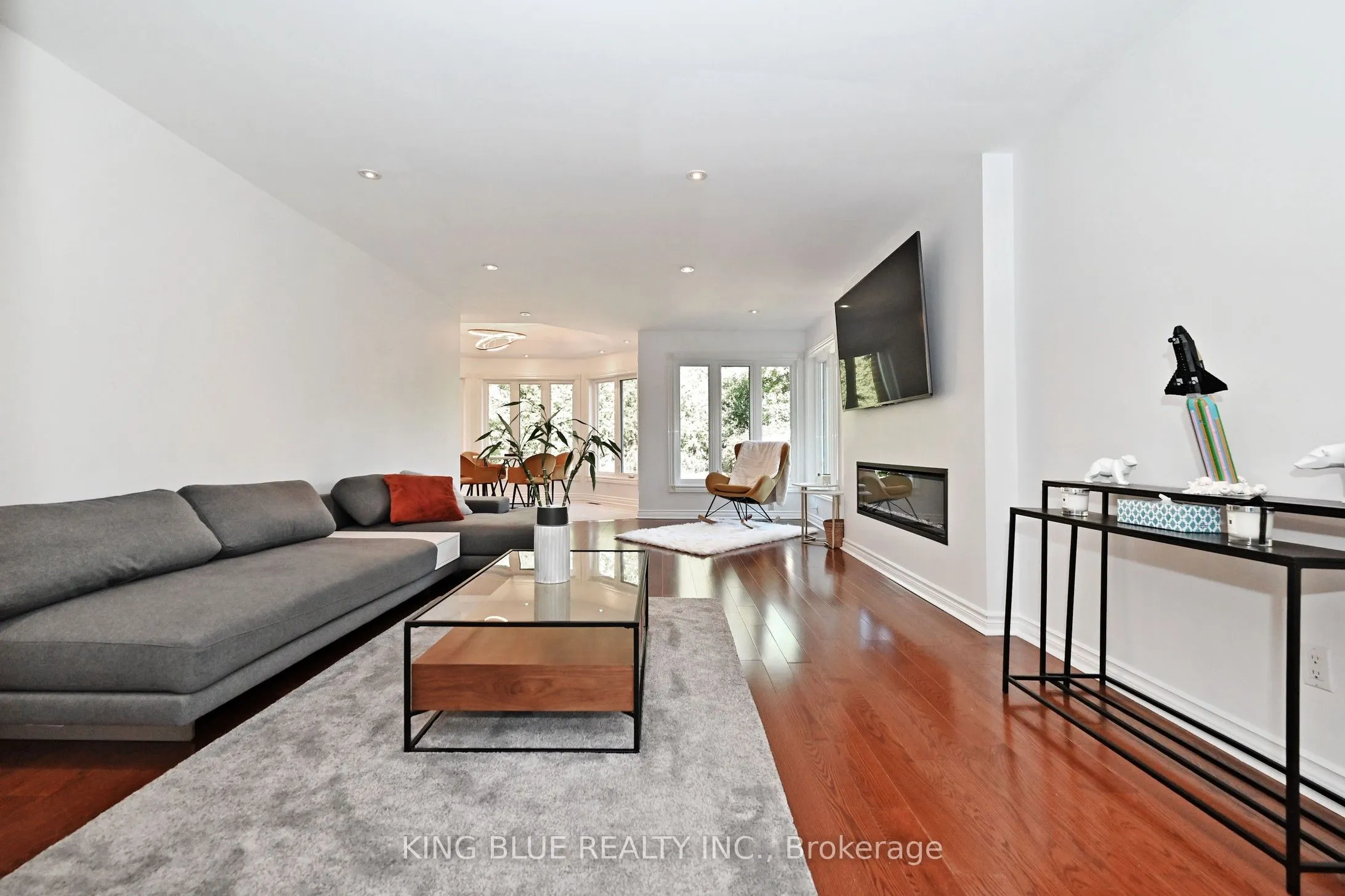 22 Ardwold Gate