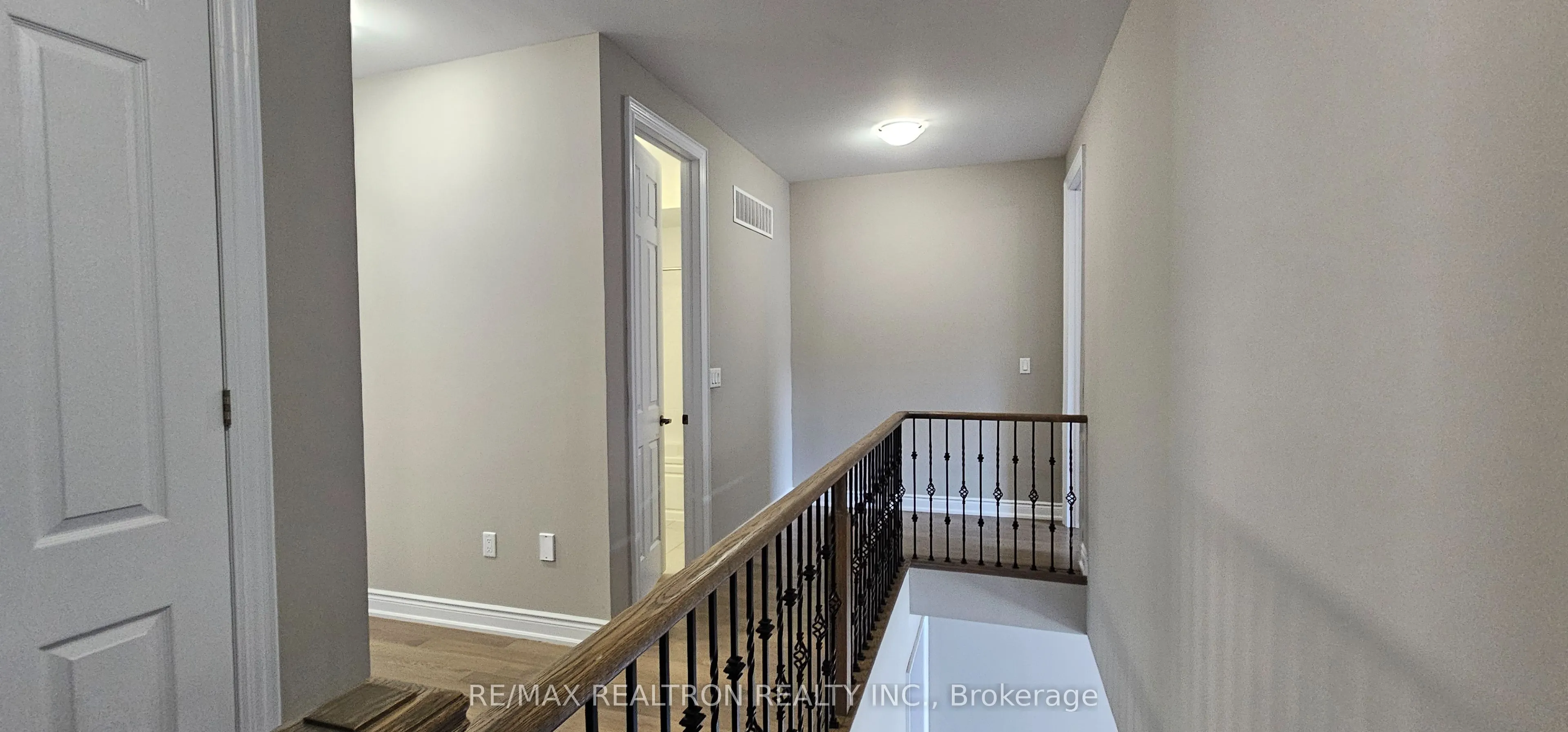 12 Isabella Peach Drive