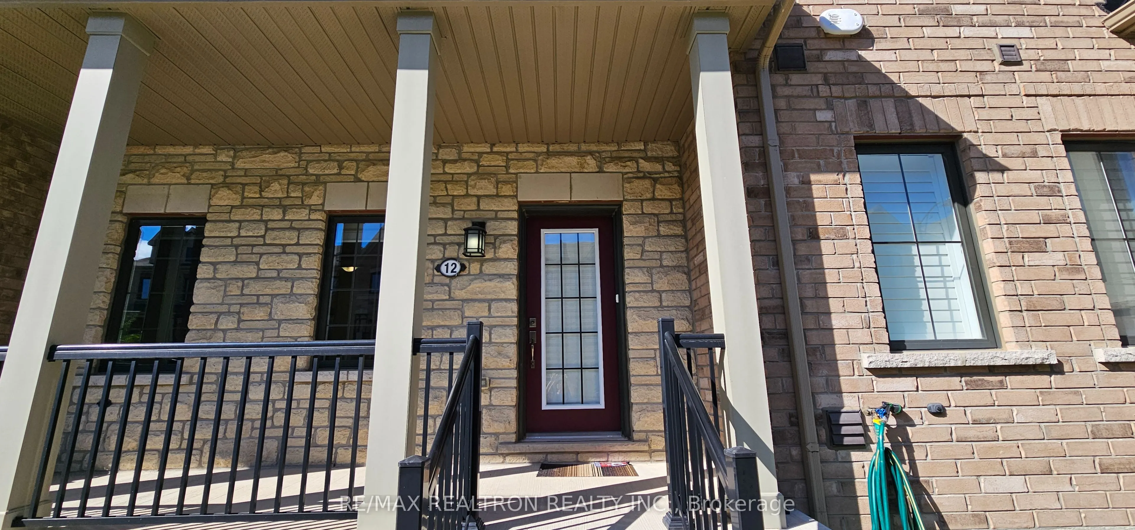 12 Isabella Peach Drive