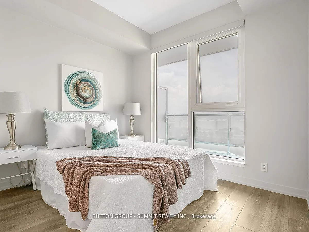 950 Portage Parkway, #1103
