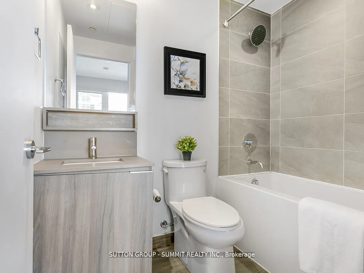950 Portage Parkway, #1103