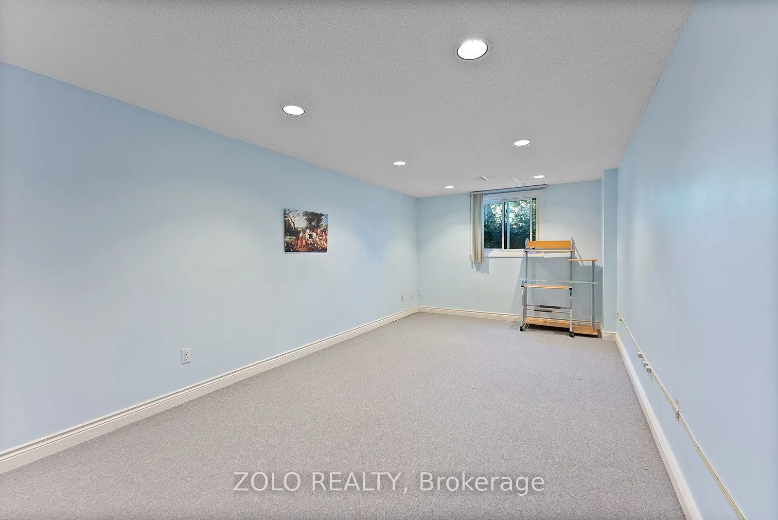 27 Abraham Avenue N, #Basement W/O