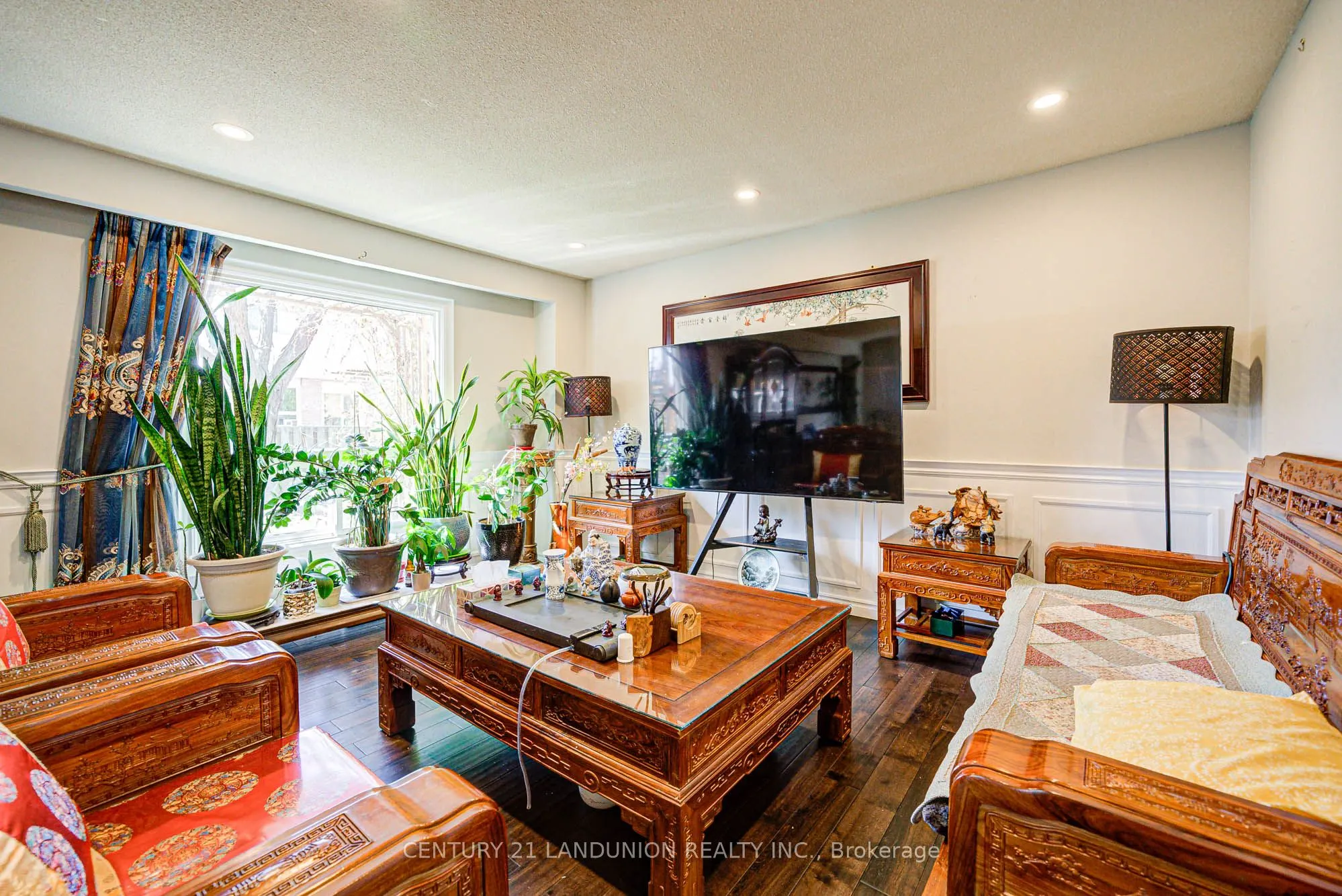 183 Willowbrook Road