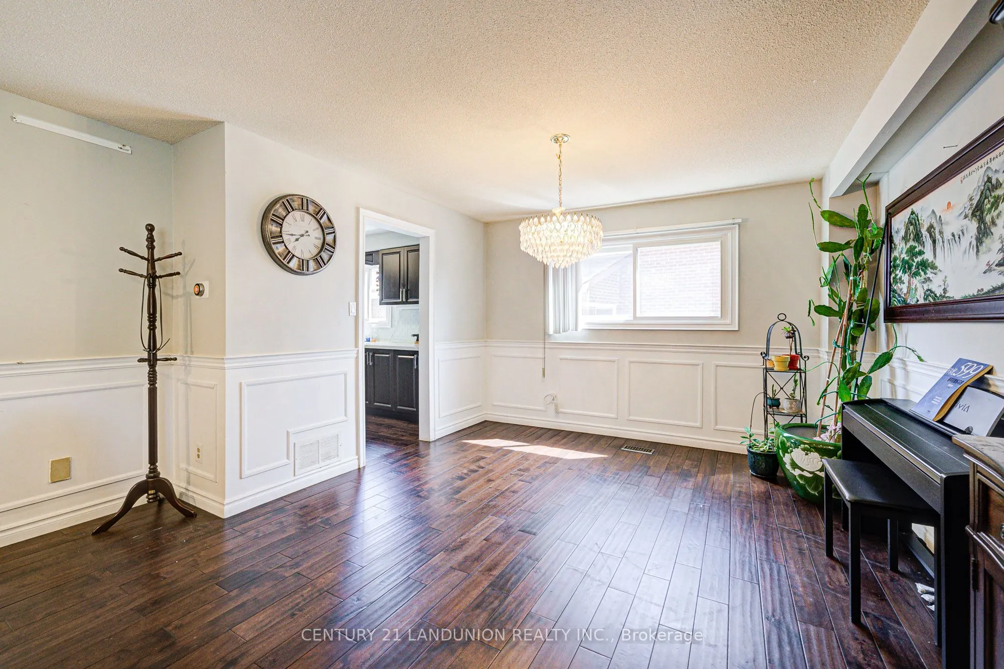 183 Willowbrook Road