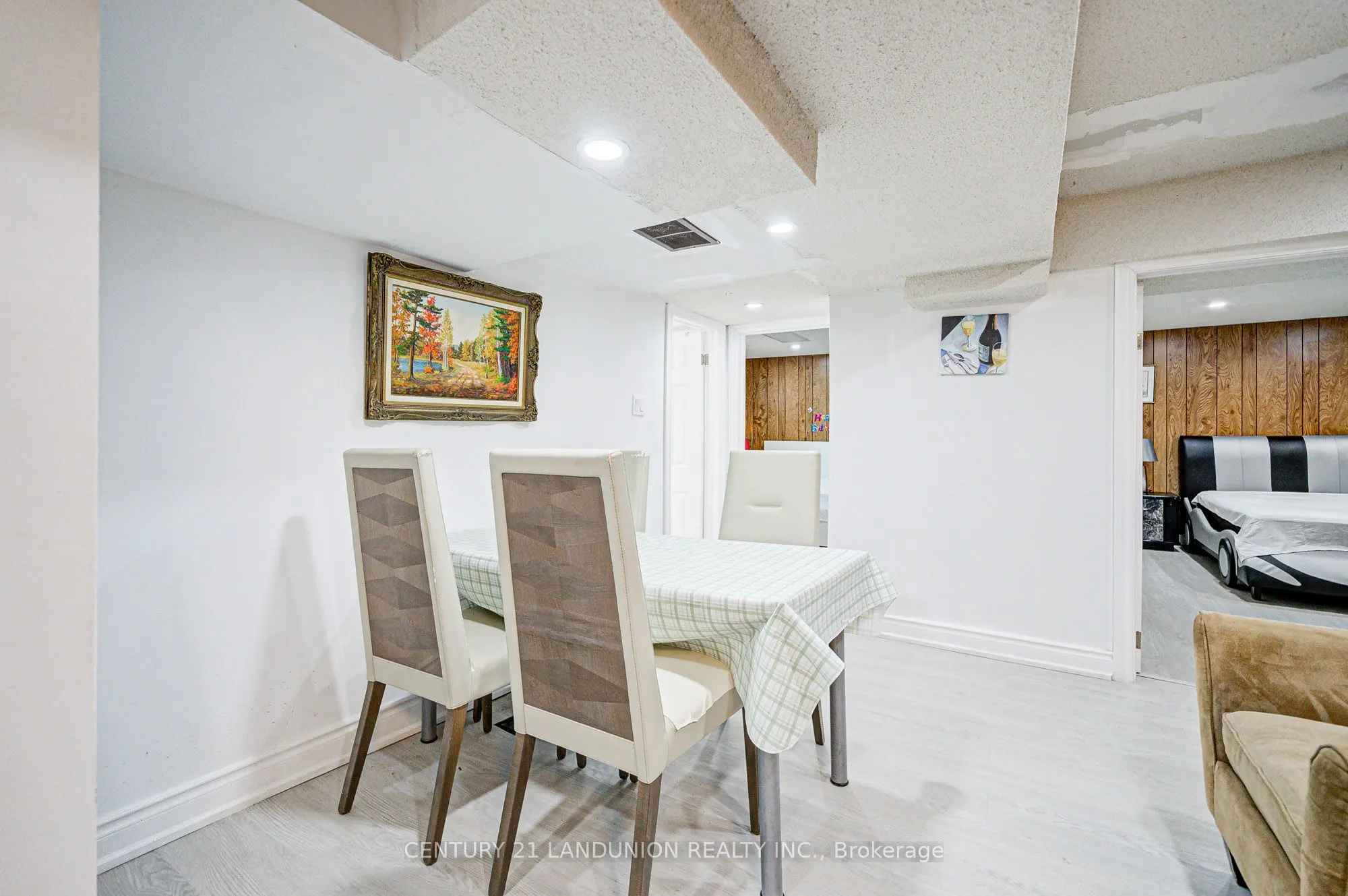183 Willowbrook Road