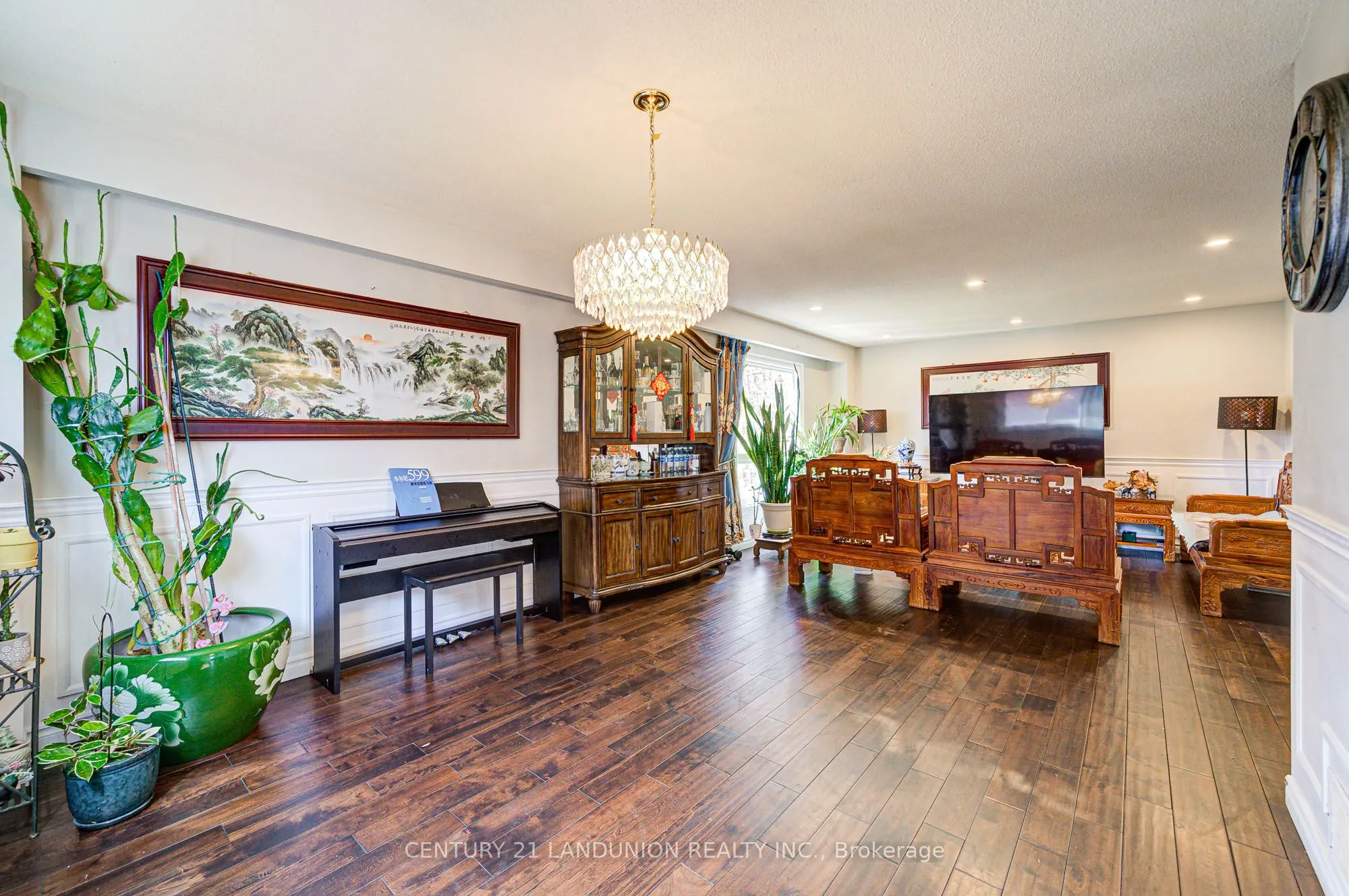 183 Willowbrook Road