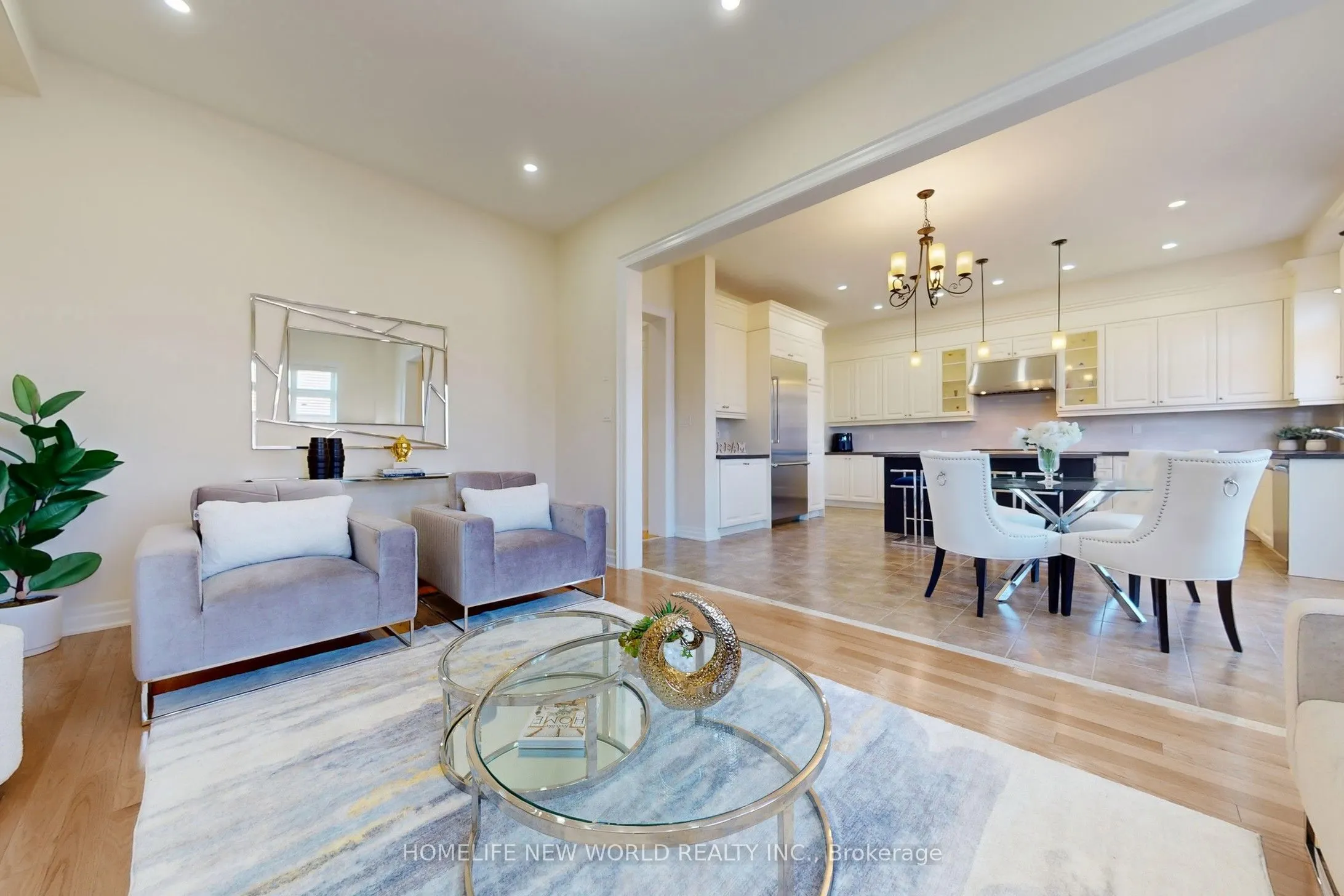 36 Strawbridge Farm Drive