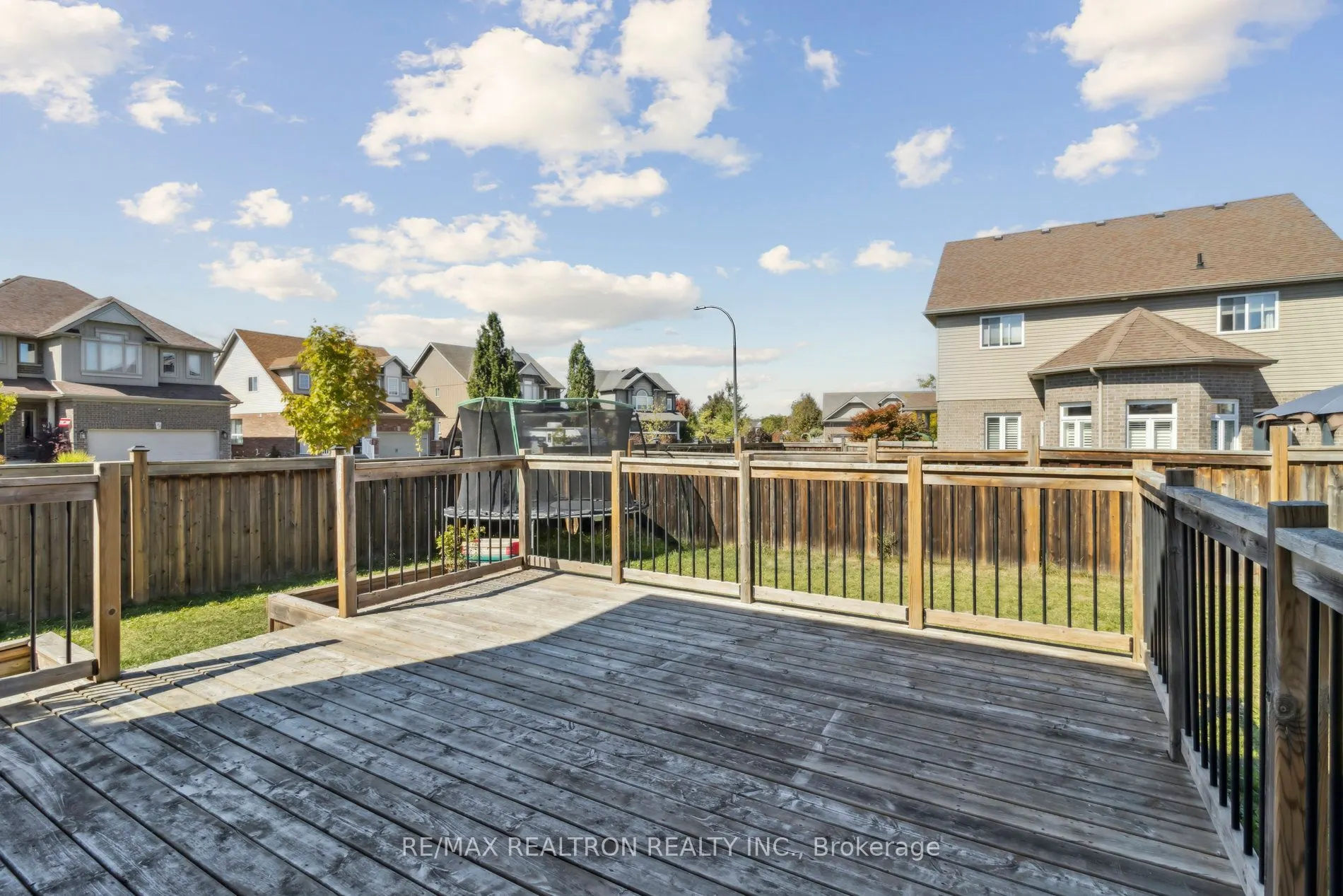 45 Irwin Crescent