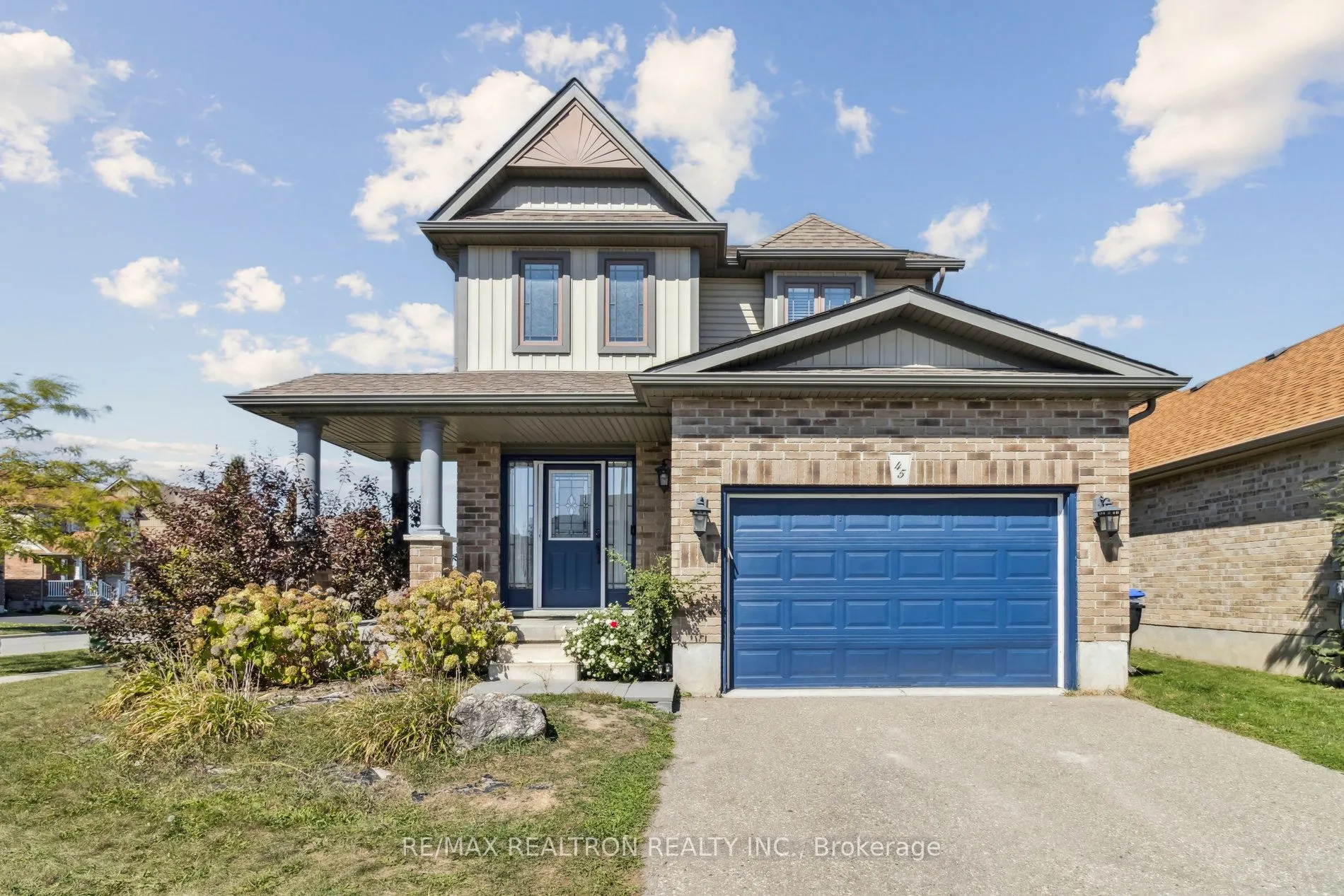 45 Irwin Crescent
