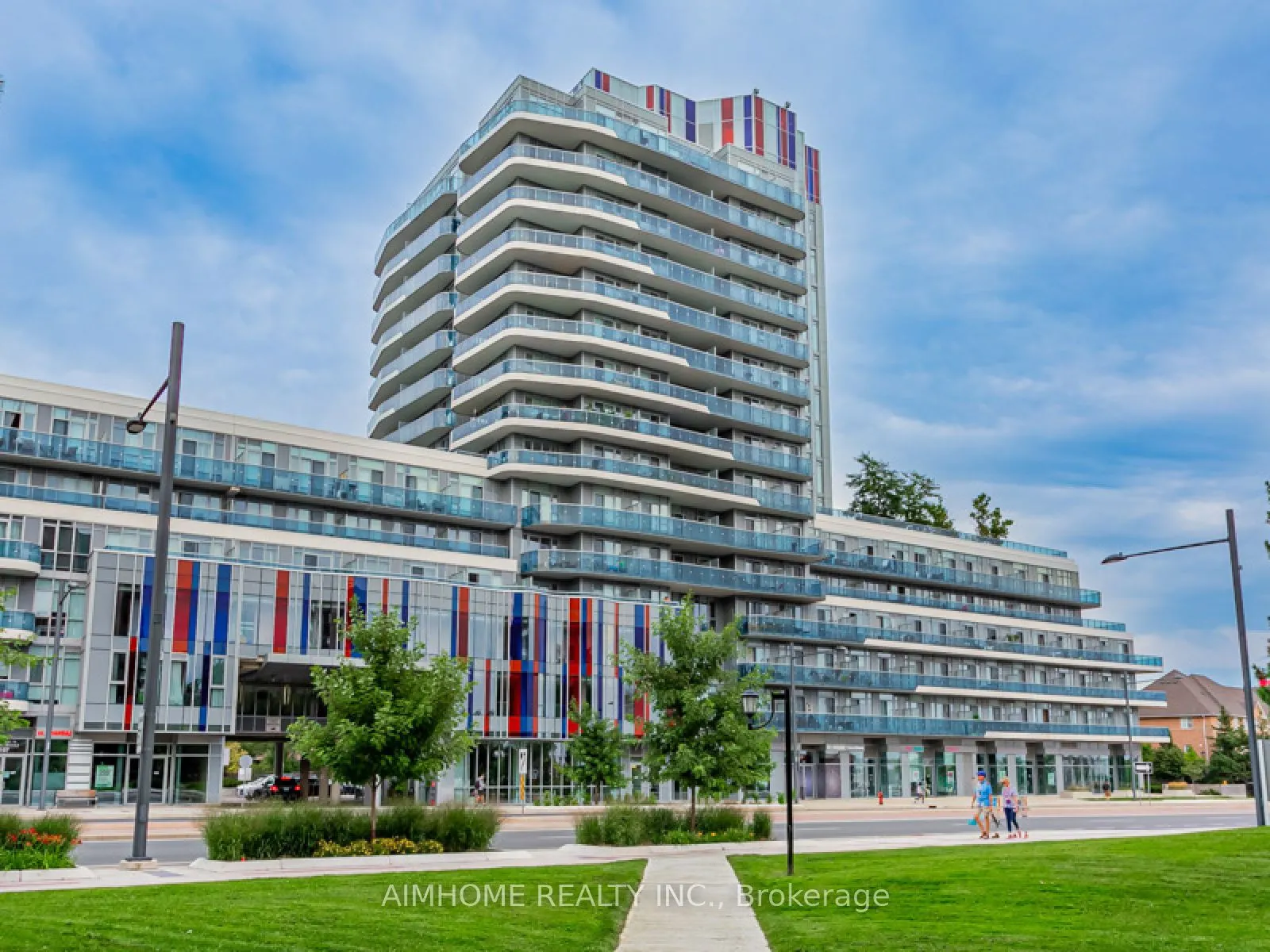 9471 Yonge Street, #1202