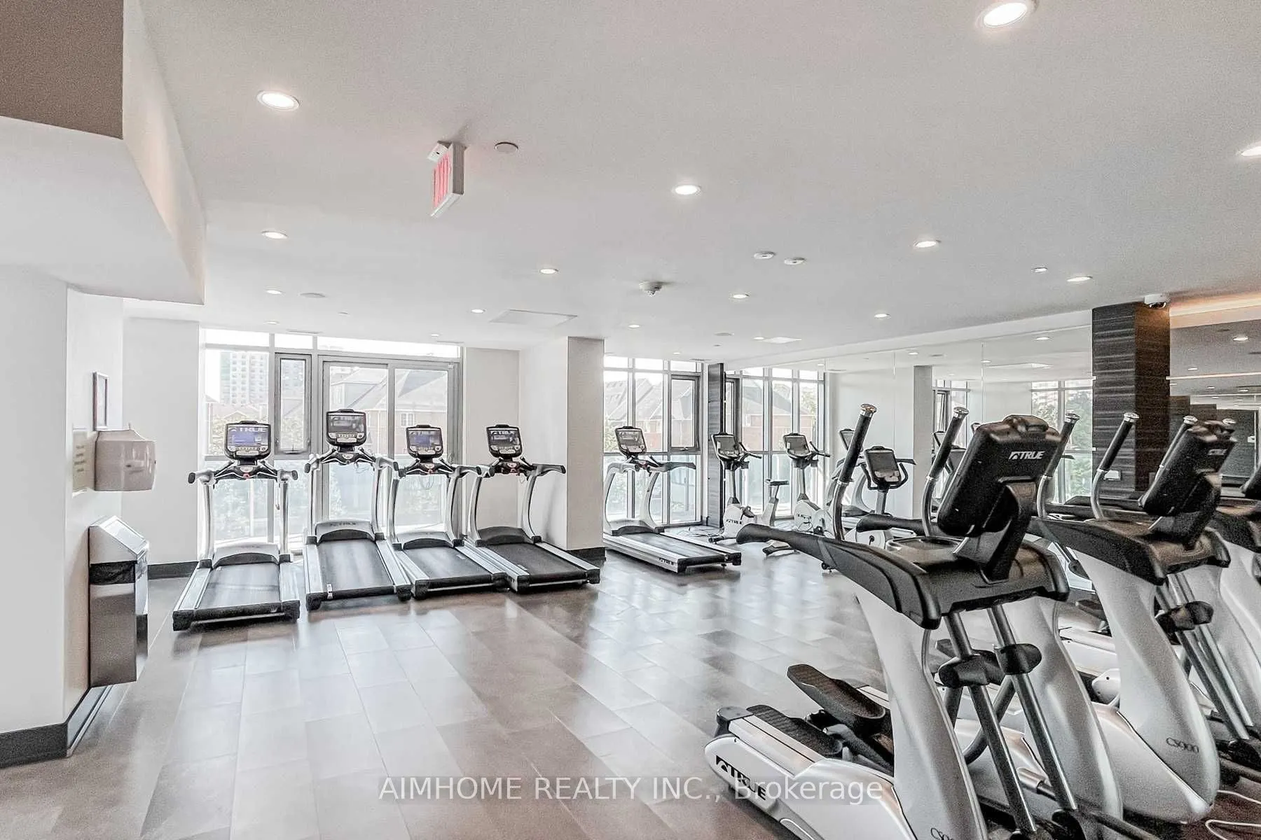 9471 Yonge Street, #1202