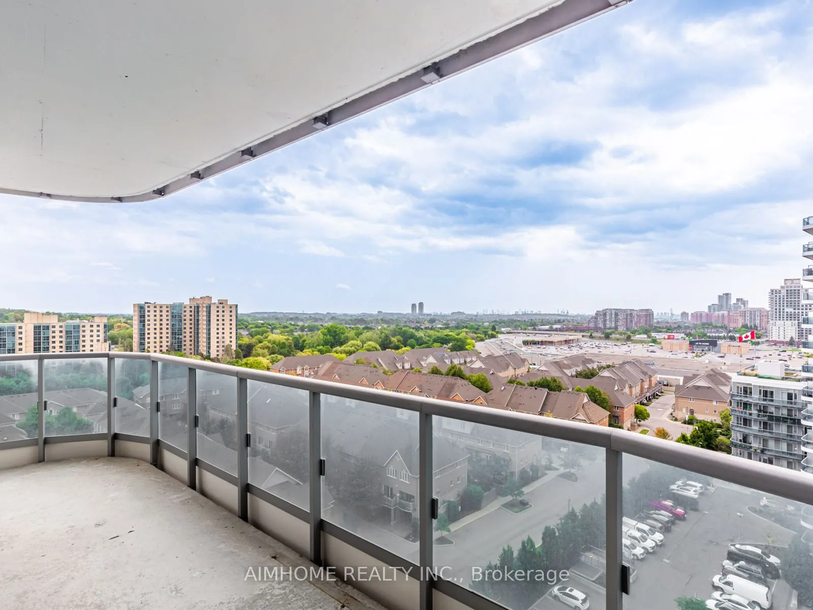 9471 Yonge Street, #1202