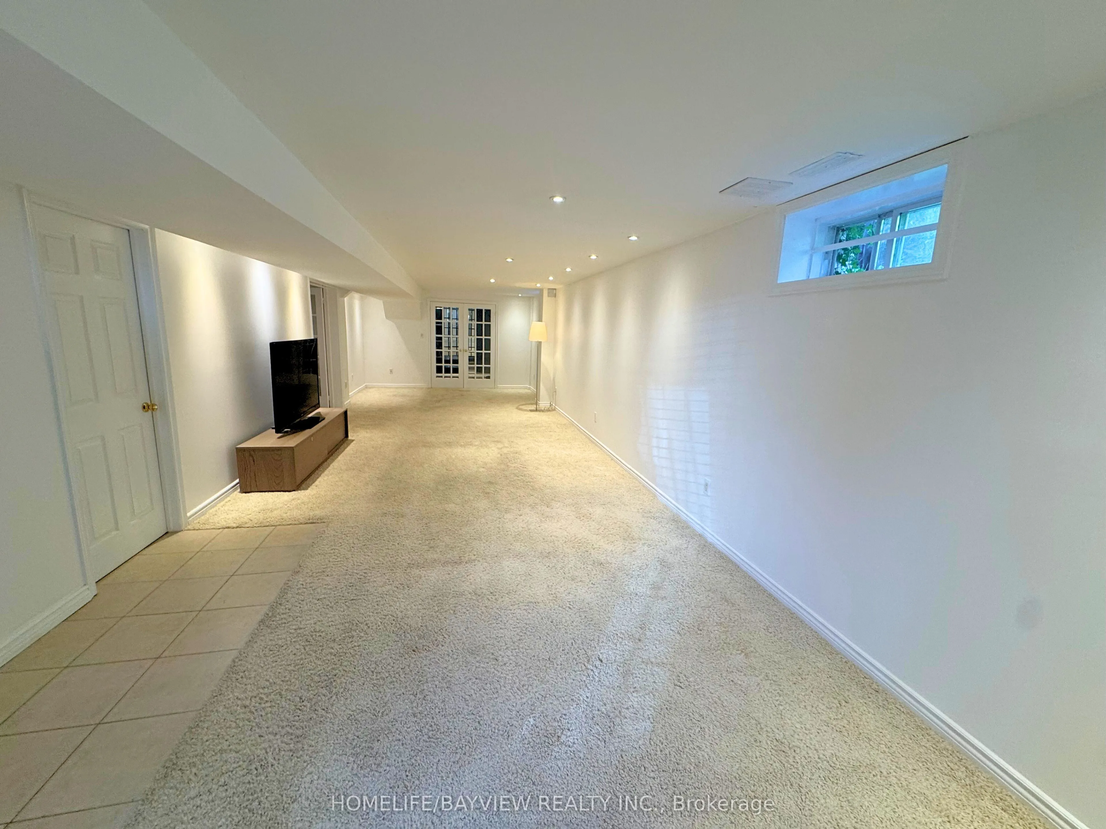 36 Hunterwood Chase, #Lower