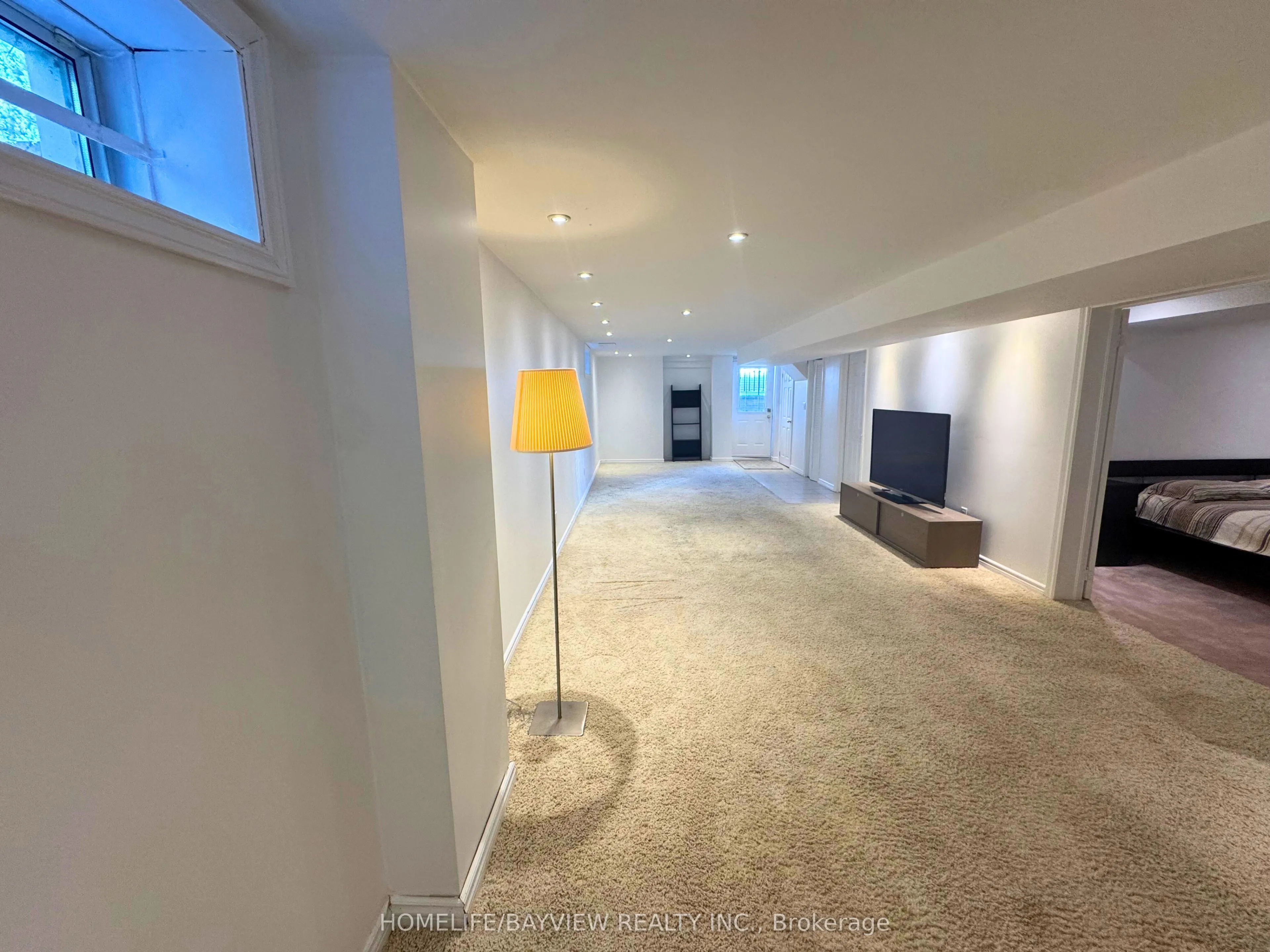 36 Hunterwood Chase, #Lower