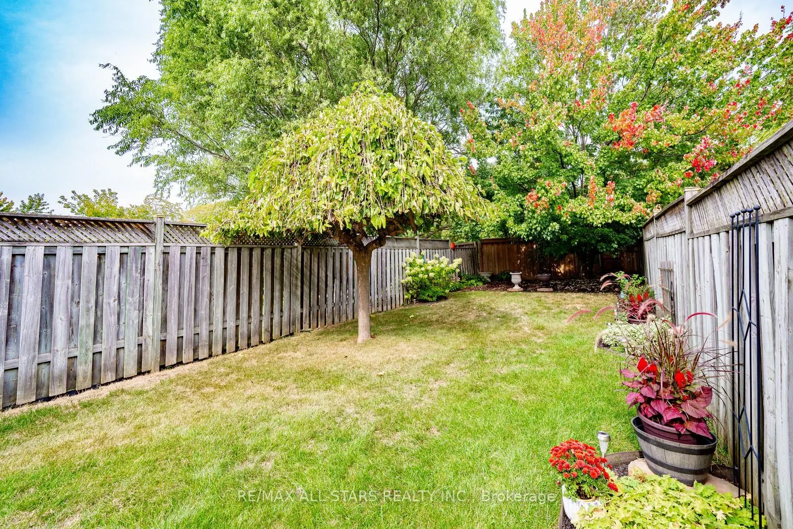 9 Steepleview Crescent