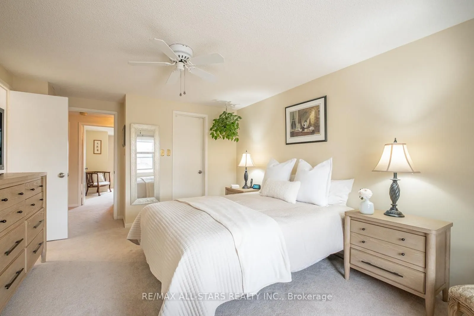 9 Steepleview Crescent