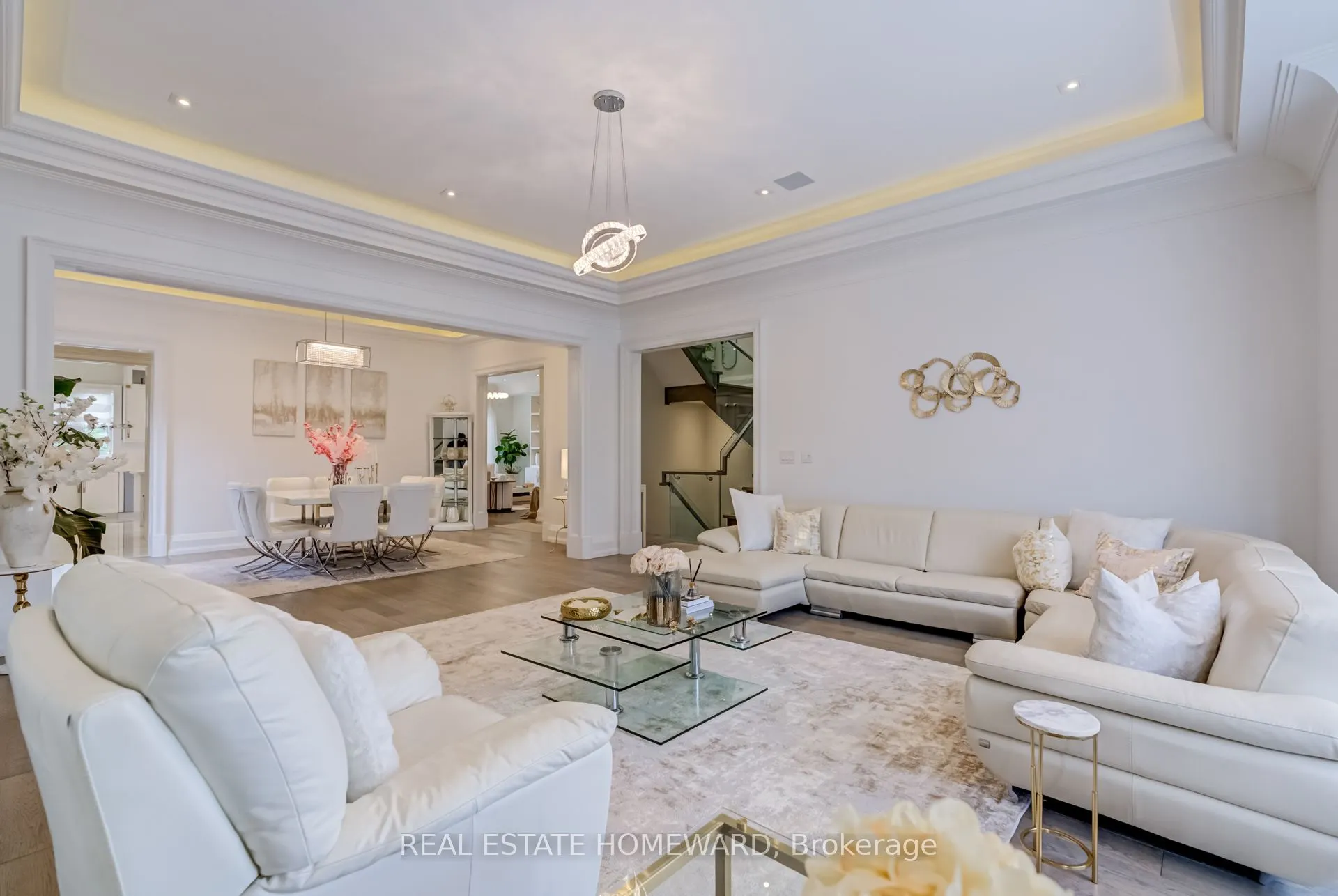 6 Mackay Drive