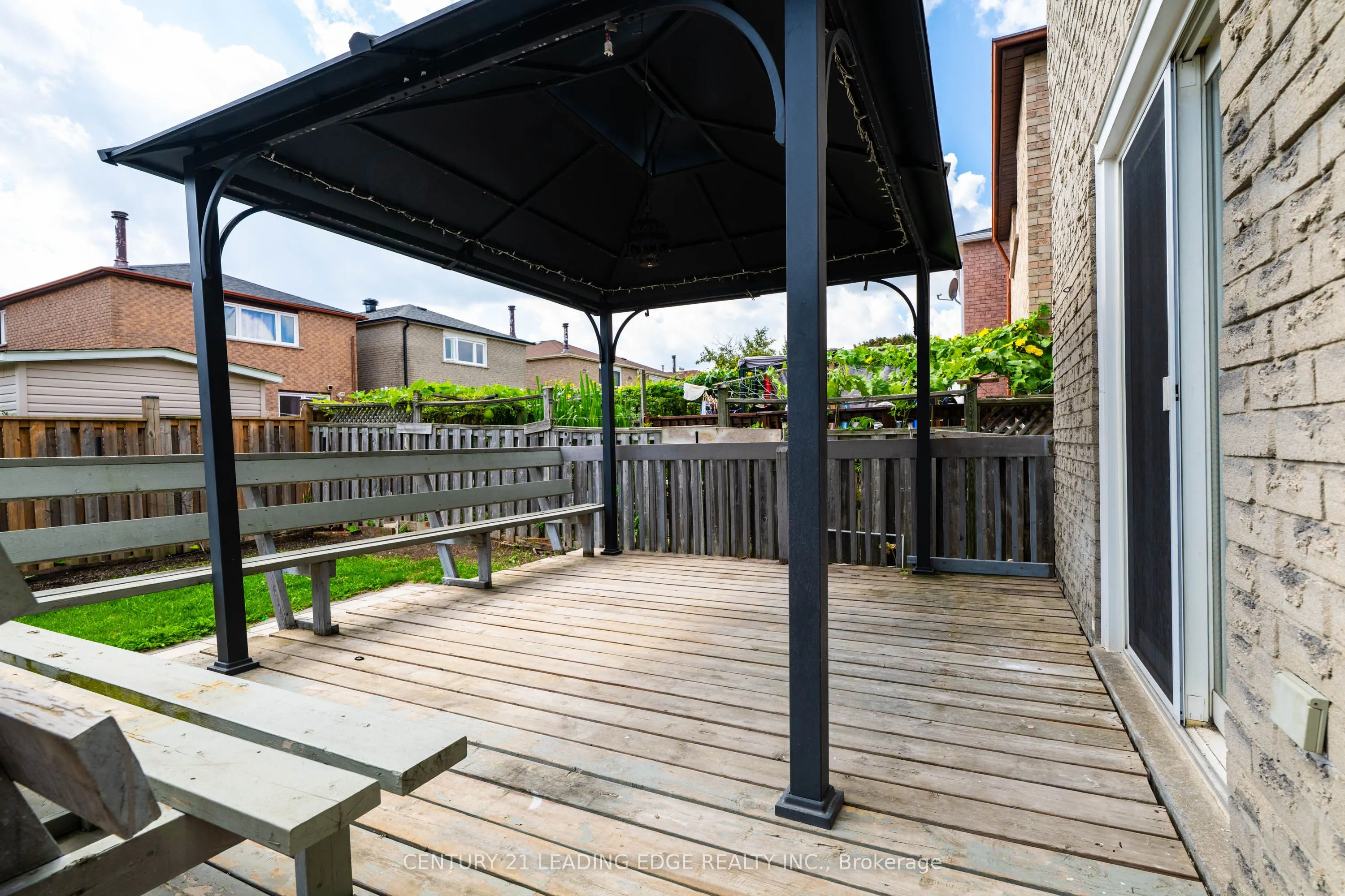 39 Lavron Court
