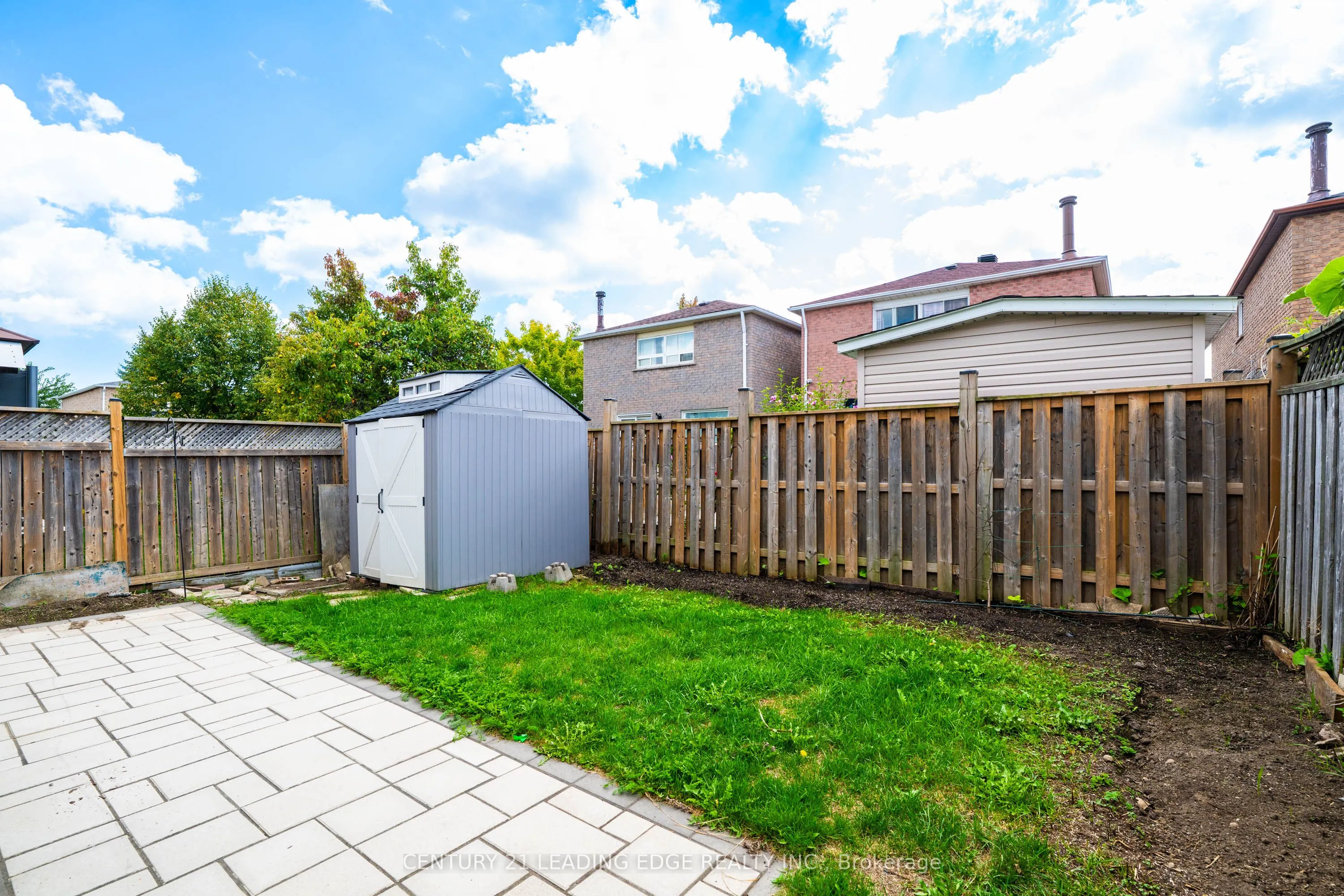 39 Lavron Court