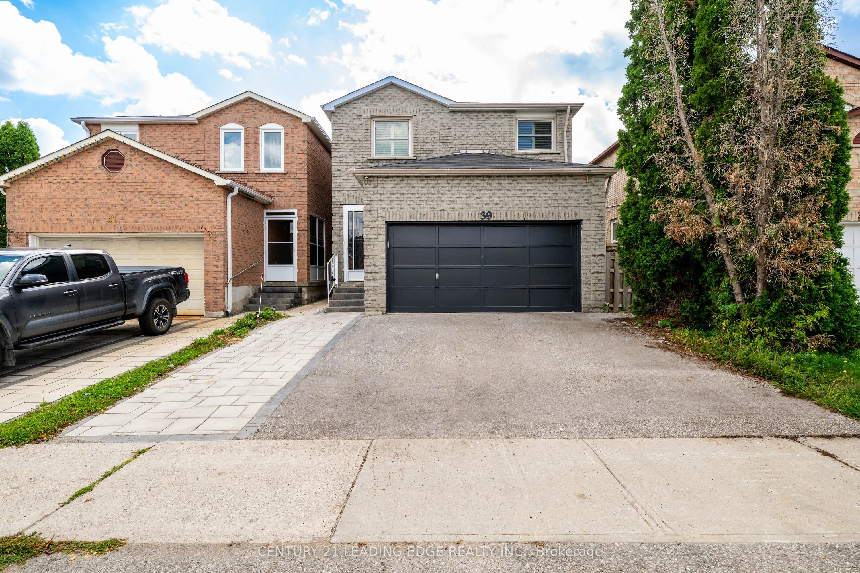 39 Lavron Court