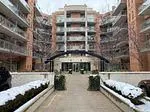 281 Woodbridge Avenue N, #606