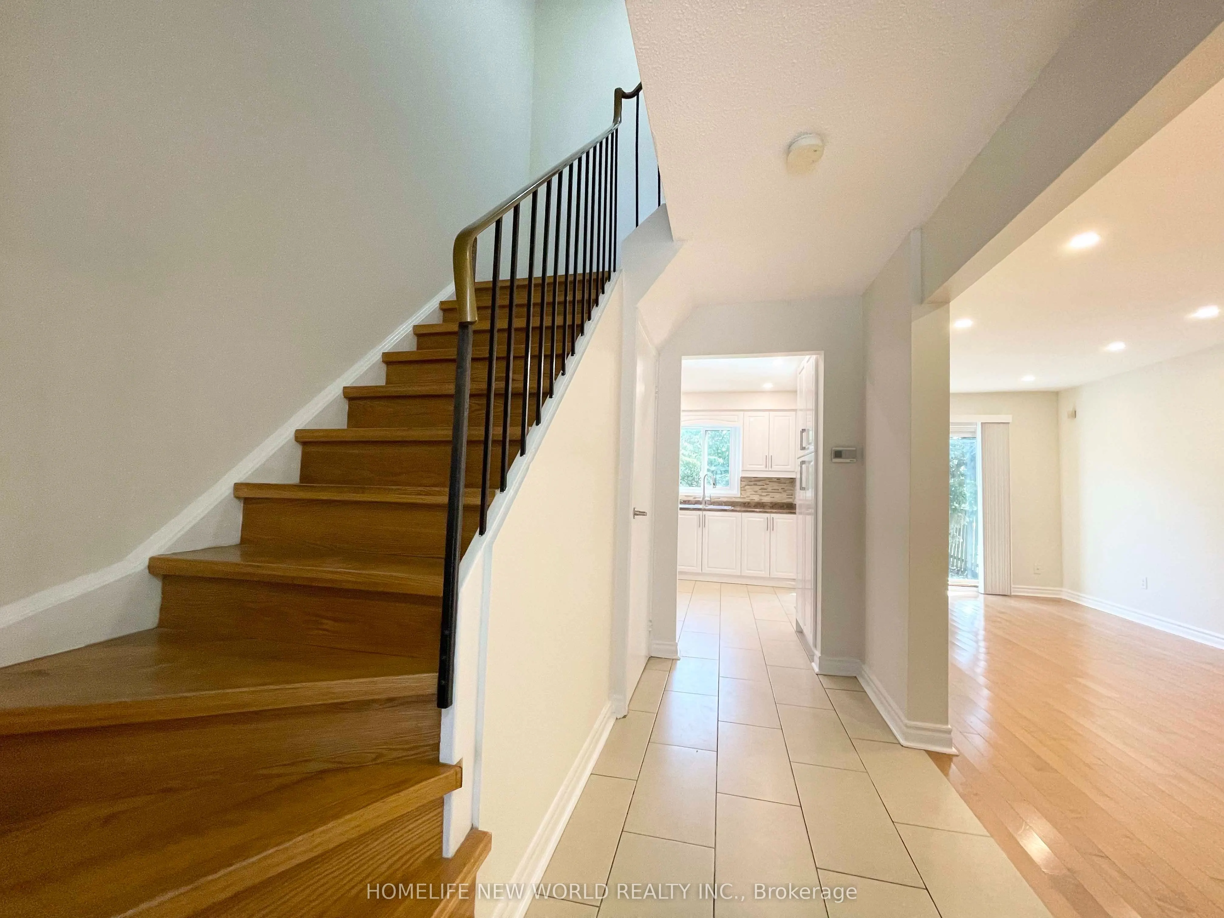 15 Duxford Crescent
