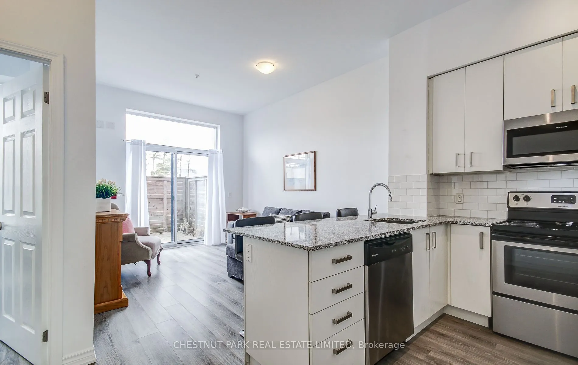11611 Yonge Street, #109
