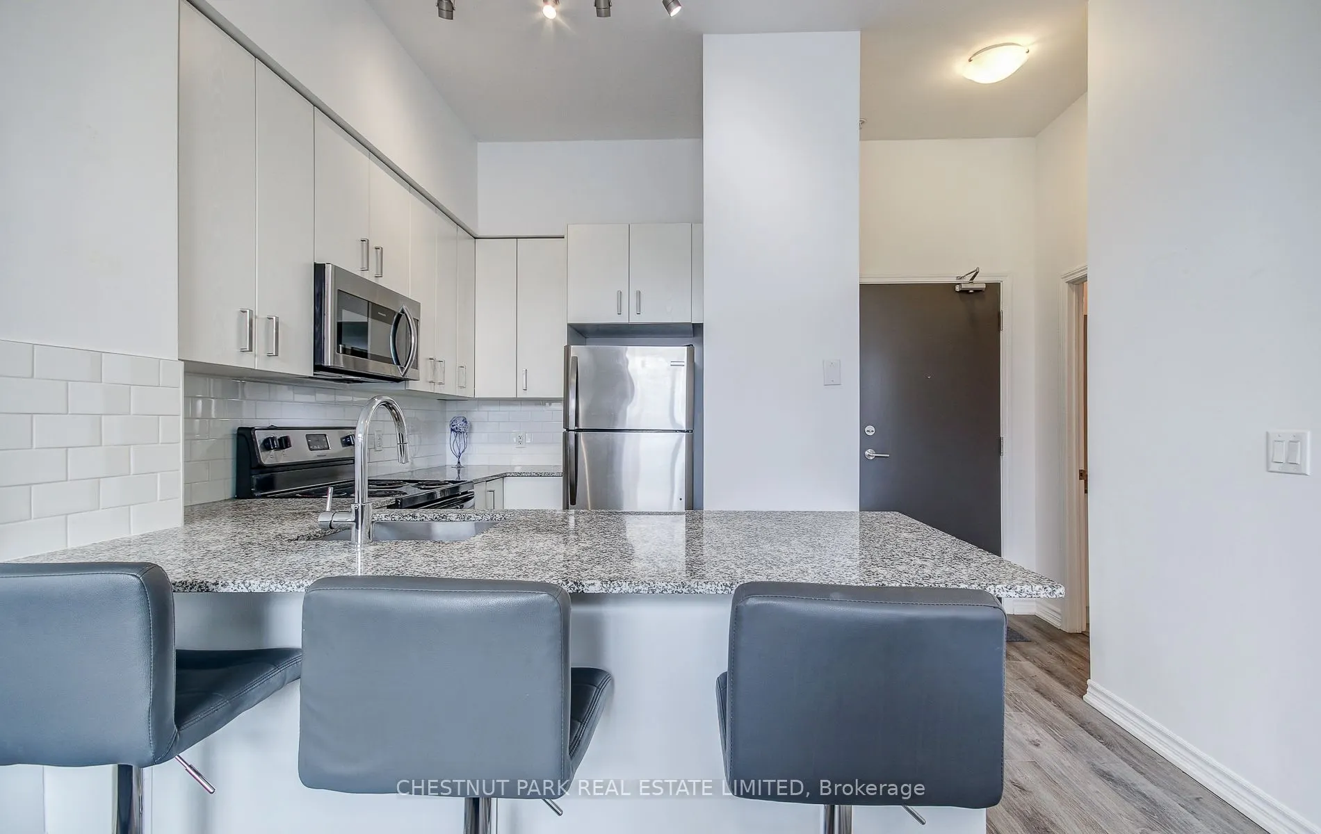 11611 Yonge Street, #109
