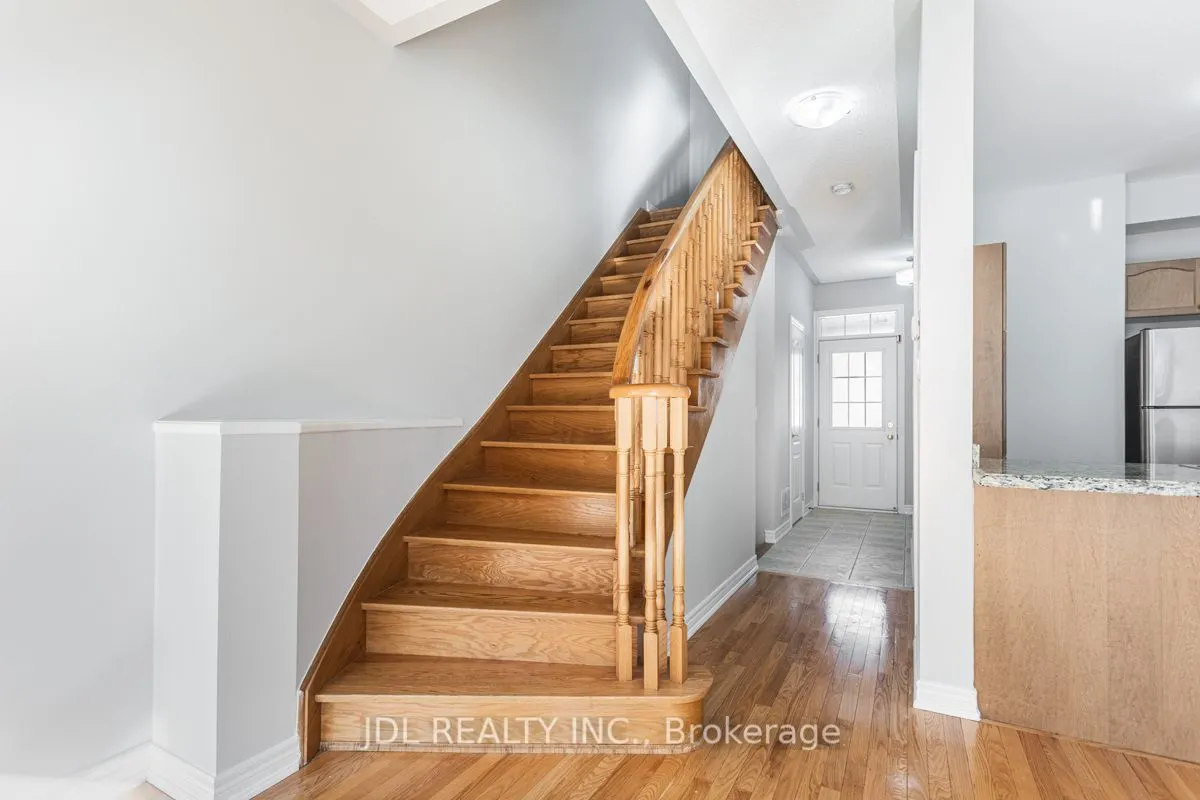 81 Gauguin Avenue