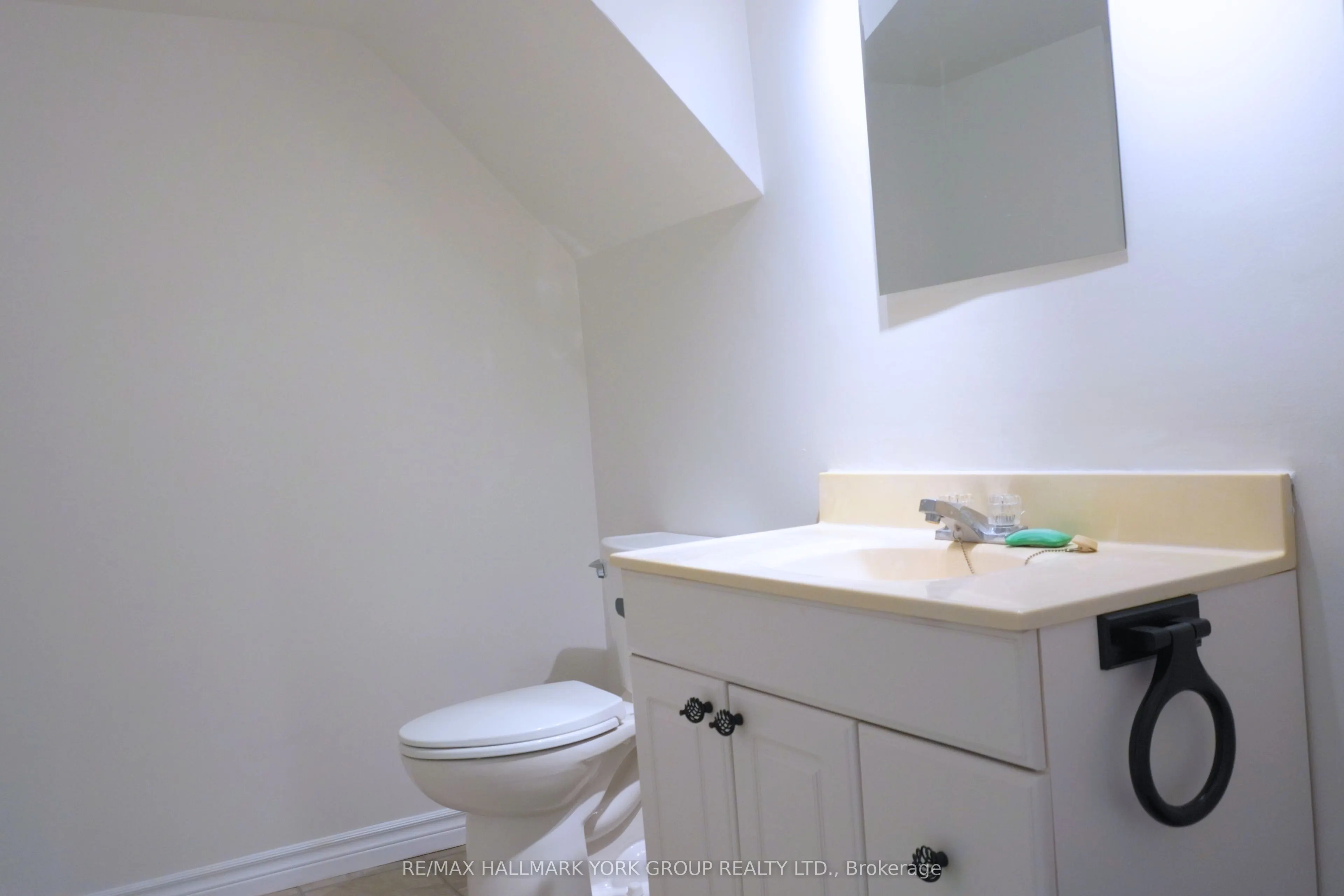 80 Newbury Drive, #Basement