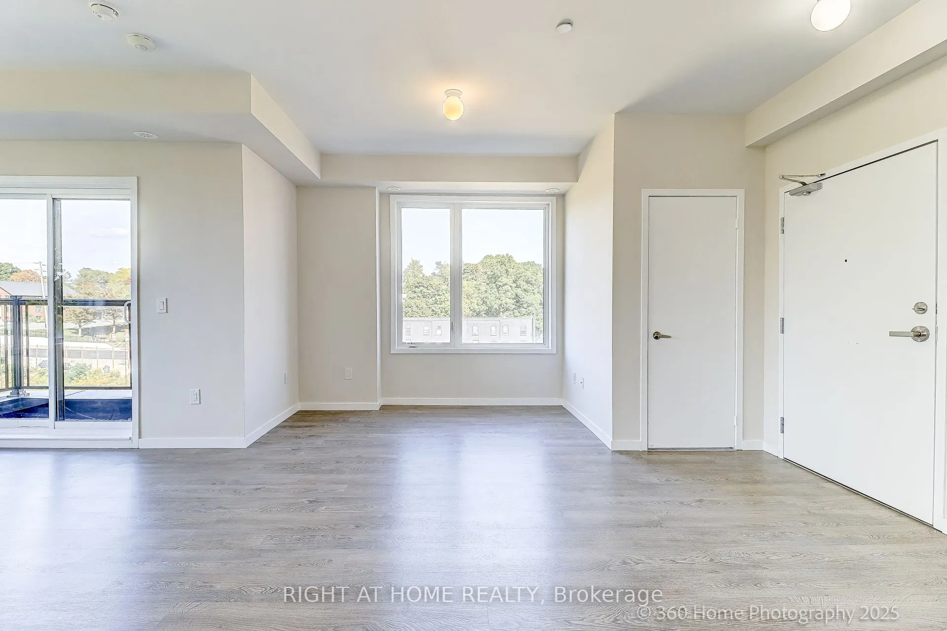 200 Alex Gardner Circle, #28