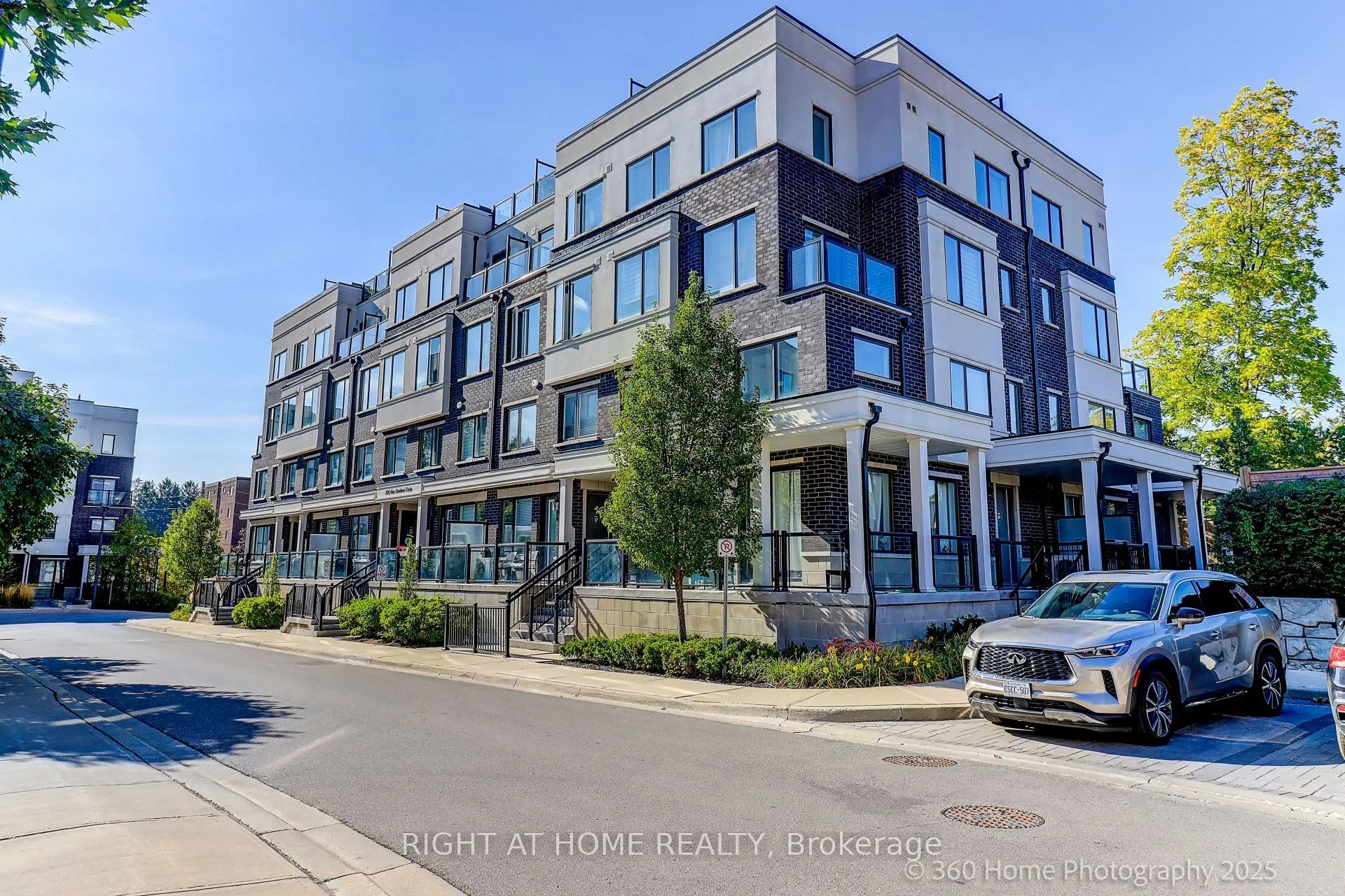 200 Alex Gardner Circle, #28